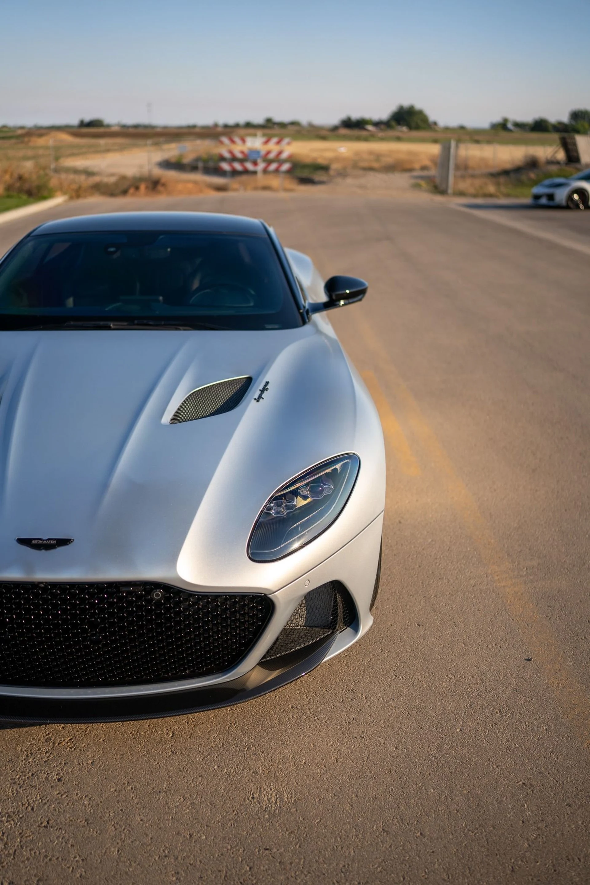 mph067_3432948318_Used_2020_Aston_Martin_DBS_Superleggera_1782927184_1d9d7ff60a