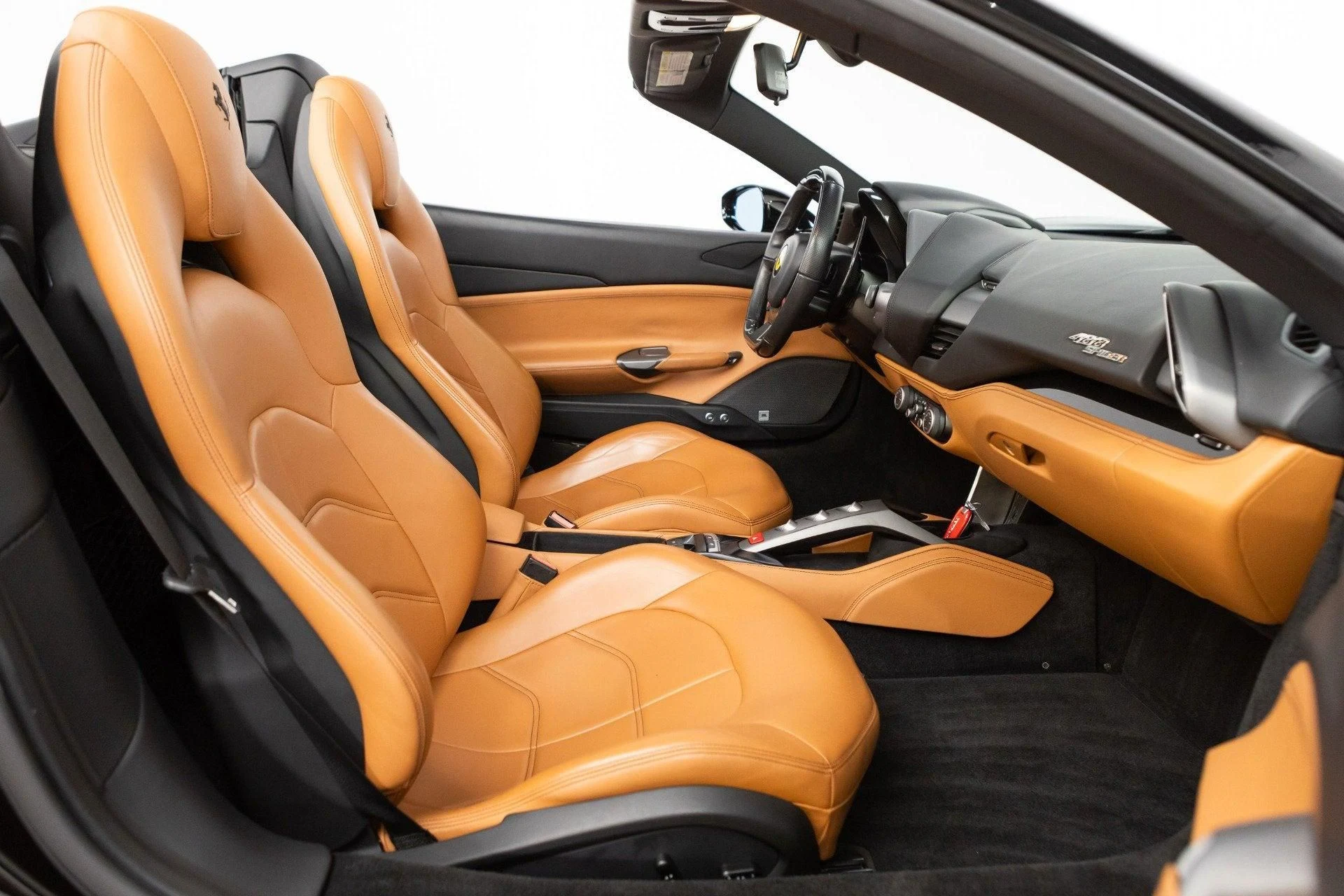 mph067_3444783721_Used_2017_Ferrari_488_Spider_1777367872_cac9dfafb1