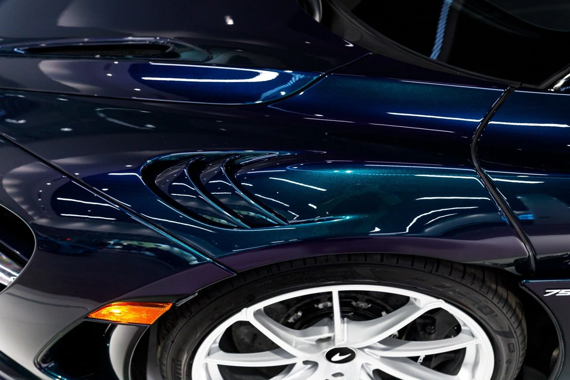 mph067_3527825650_646_p68_l_36636f2886