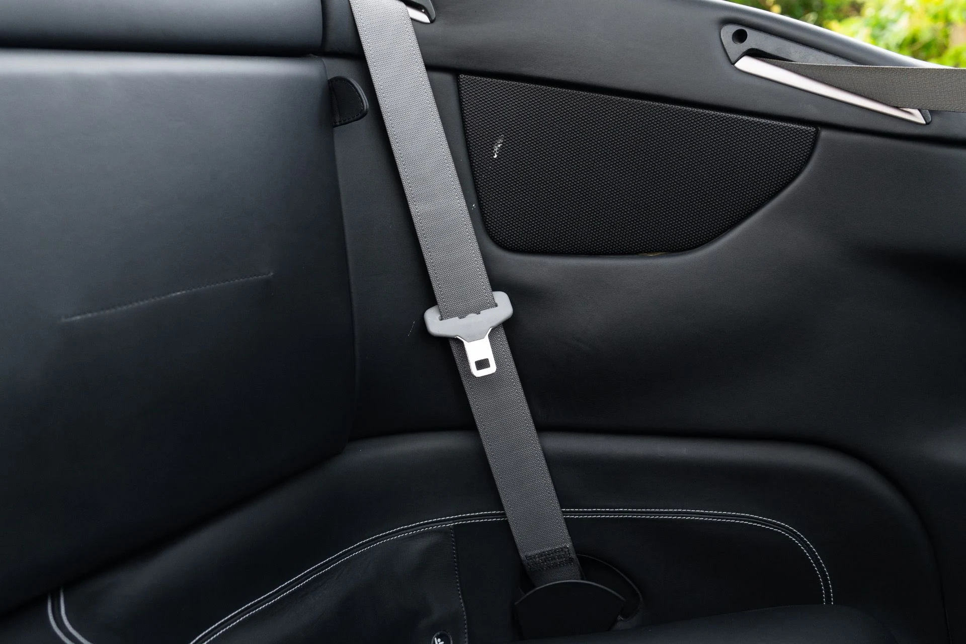 mph067_3544822707_Used_2014_Ferrari_California_1774924910_8047776444