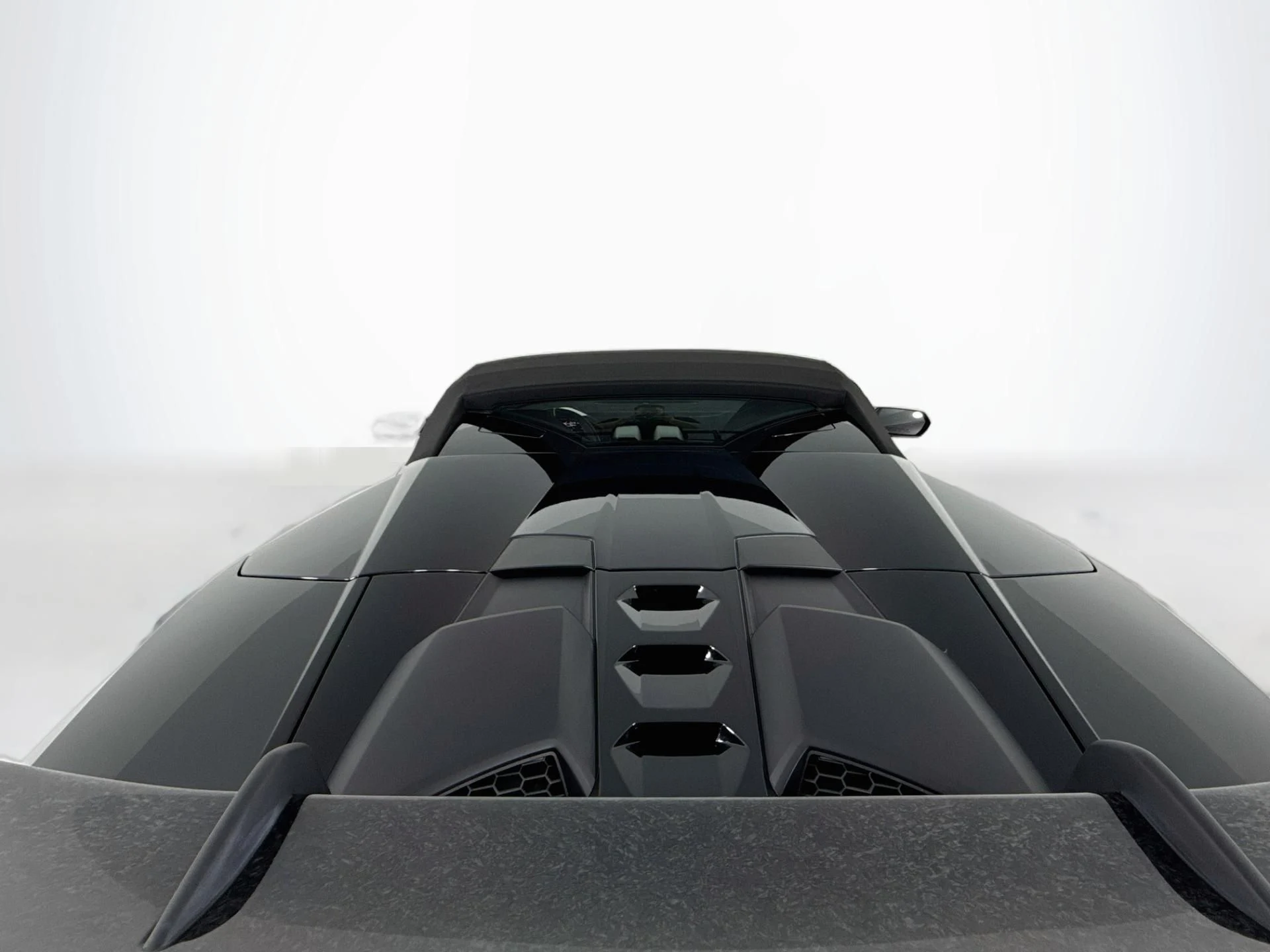 mph067_3555689133_Used_2019_Lamborghini_Huracan_Performante_Spyder_1793134385_4fd7cc4c7f