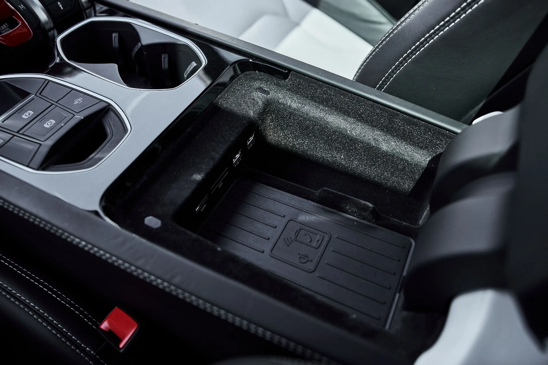 mph067_3626862034_Used_2019_Lamborghini_Urus_Base_1776301919_b0bdb8b706