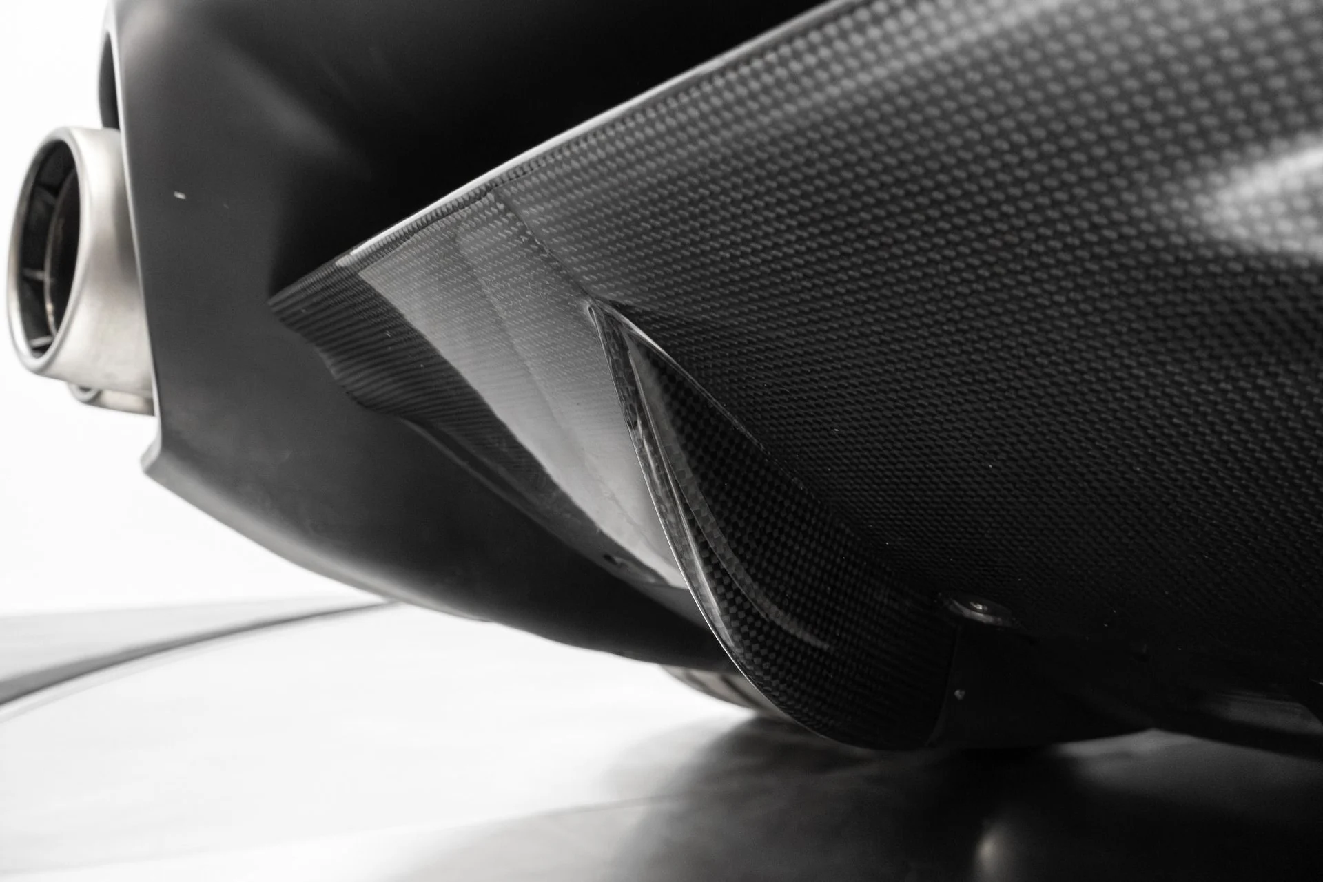 mph067_3722311008_Used_2014_Ferrari_F12_Berlinetta_1768579658_3c2977c71f