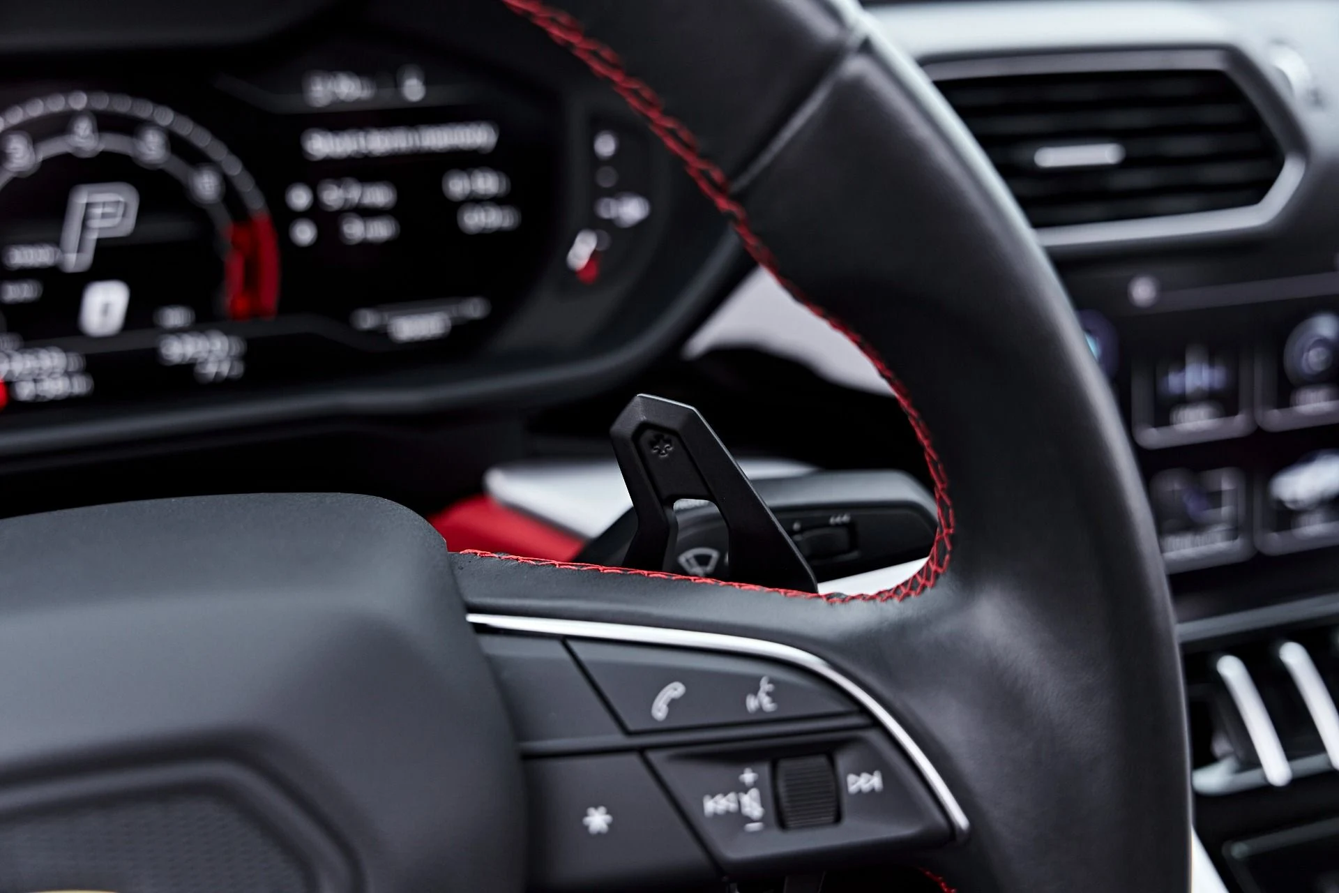 mph067_3821019052_Used_2023_Lamborghini_Urus_S_1784684516_f8e04264a5