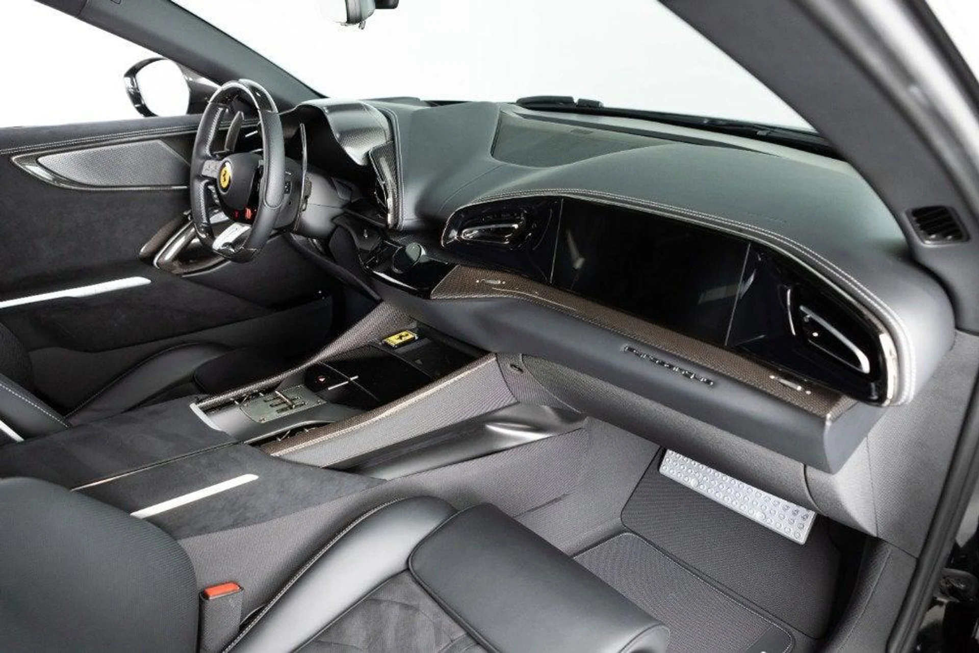 mph067_3858700656_Used_2025_Ferrari_Purosangue_1777382841_28f074538b