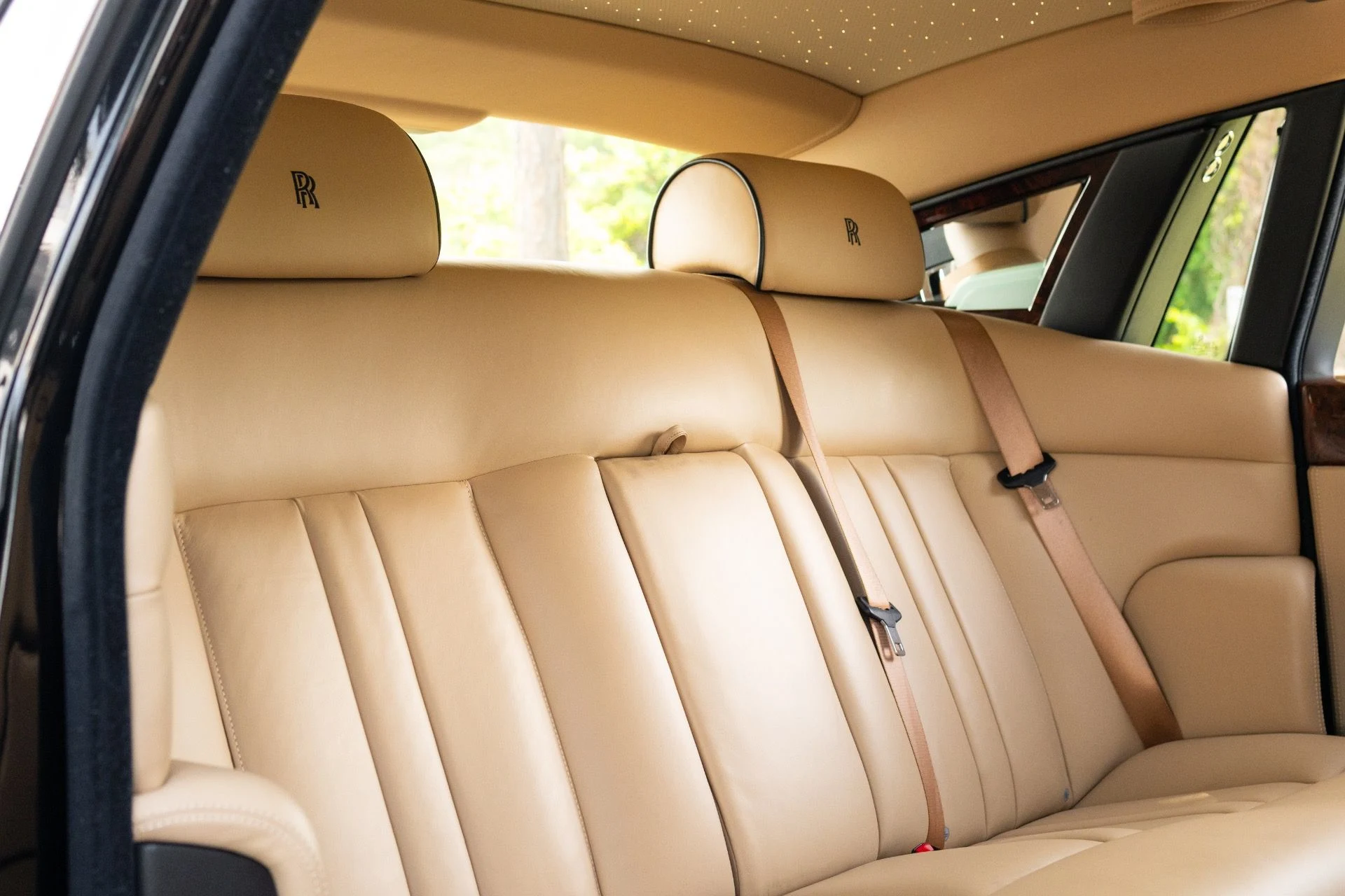 mph067_3910571833_Used_2015_Rolls_Royce_Phantom_1779983365_f8df7d8804