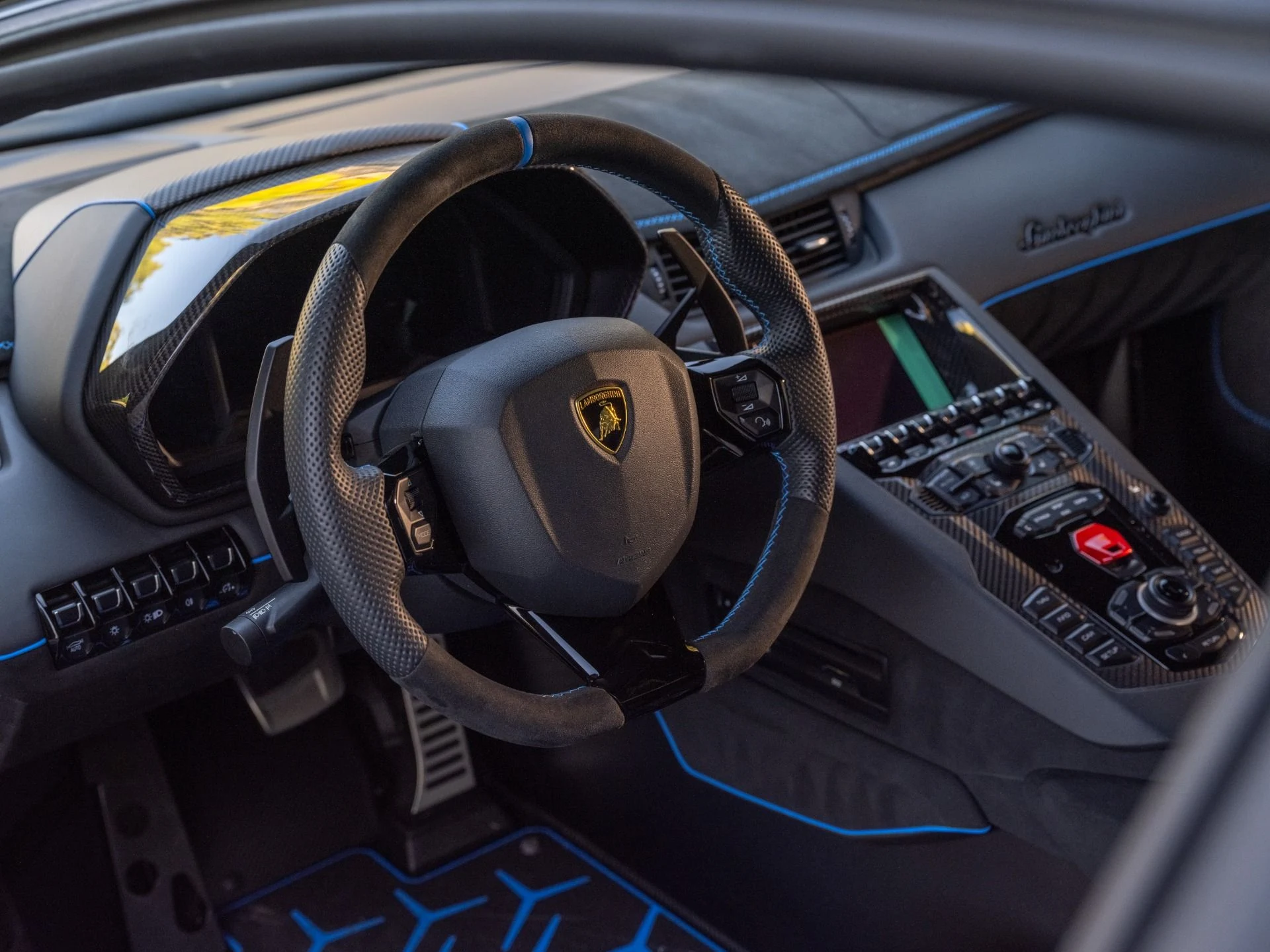 mph067_3934994569_Used_2020_Lamborghini_Aventador_LP_770_4_SVJ_1785437927_3e1e1d1ed9