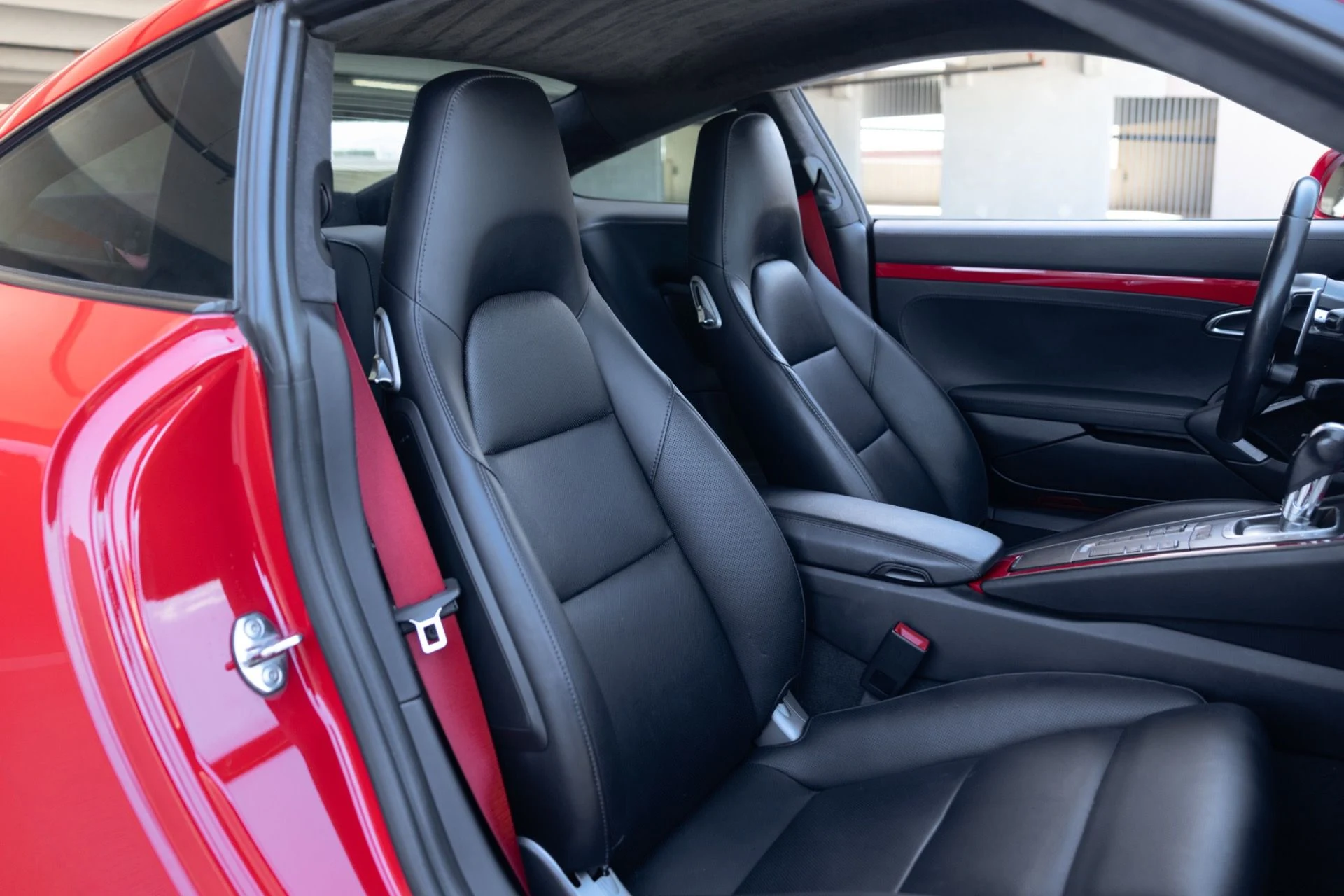 mph067_3936495139_Used_2018_Porsche_911_Carrera_S_1791833797_d0efe6e31f