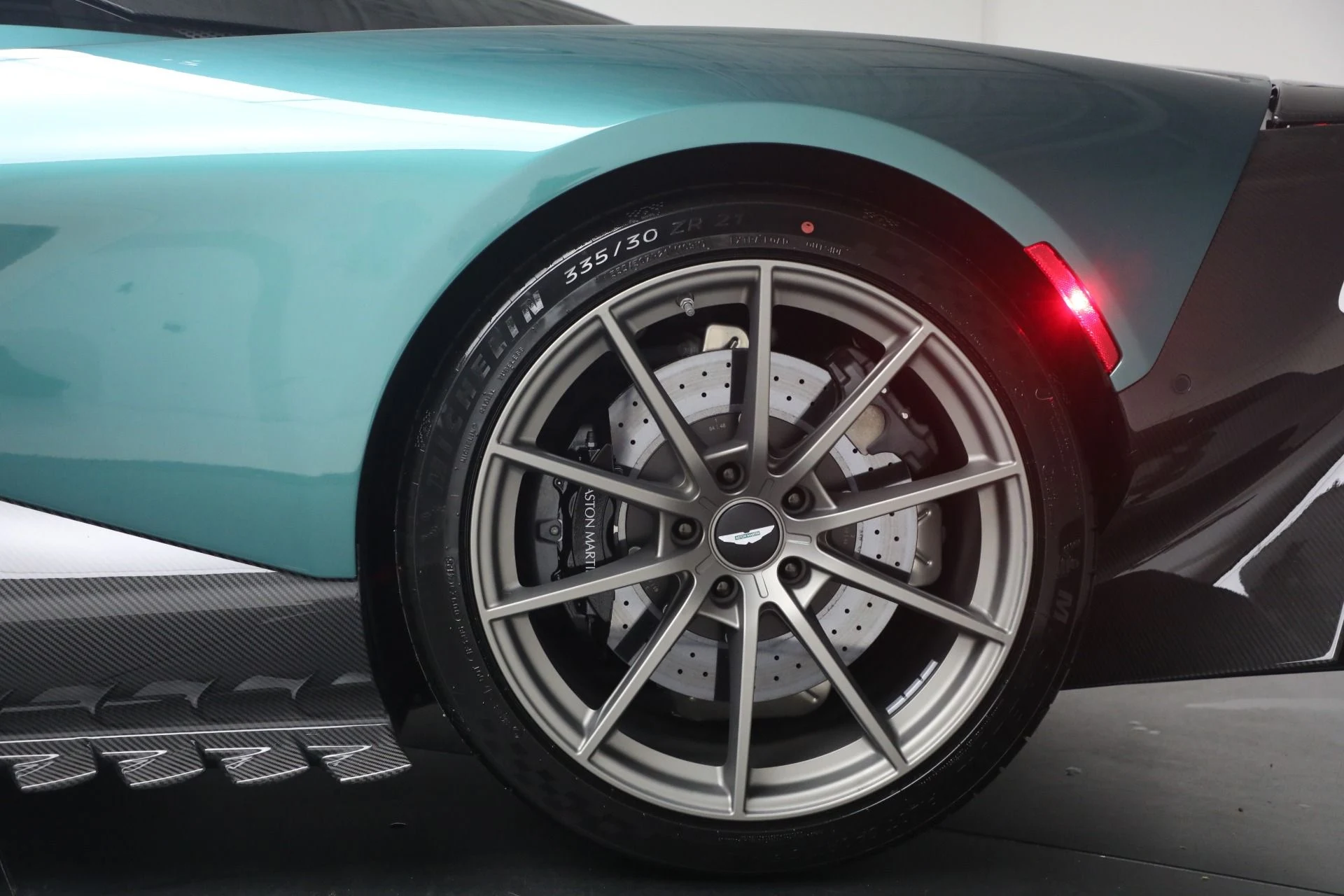 mph067_3947675901_New_2026_Aston_Martin_Valhalla_1779312565_4245922d6d