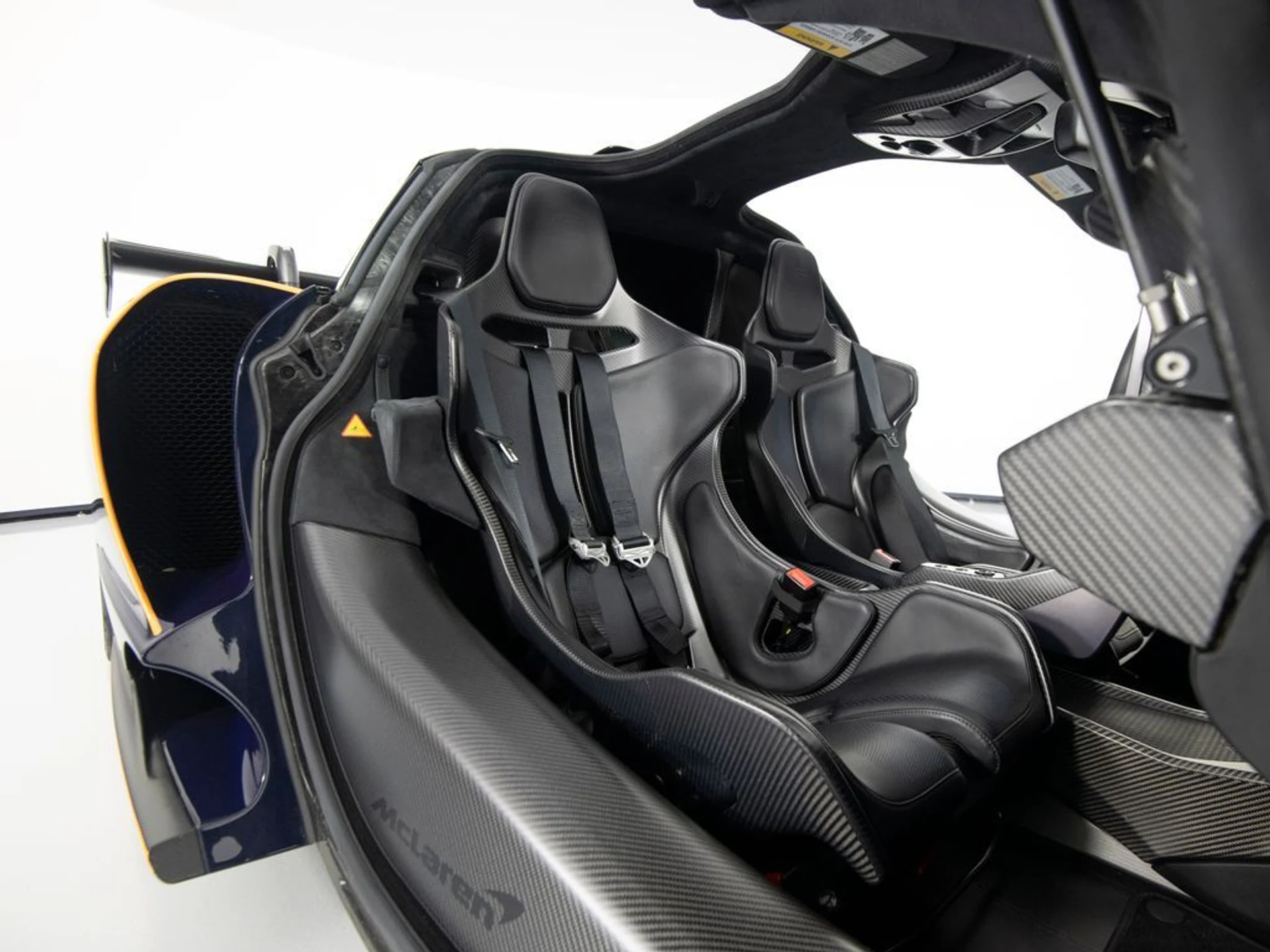 mph067_3964855103_e9f1e0a4424fd5d9fe0a5bf4283fcedex_27aedd79ca