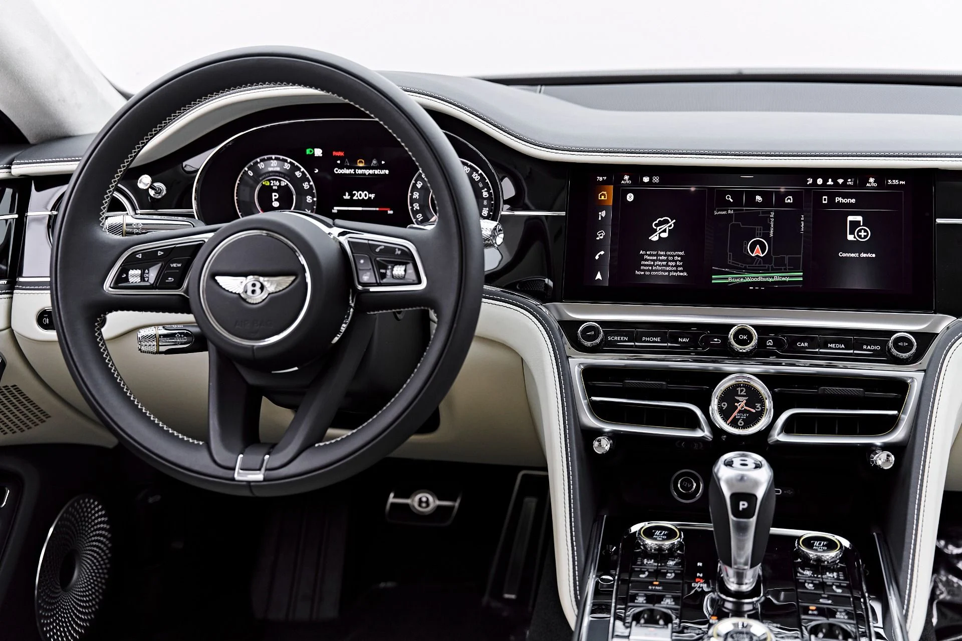 mph067_3973181749_Used_2025_Bentley_Flying_Spur_Speed_1786412282_1eb2f9dbe4