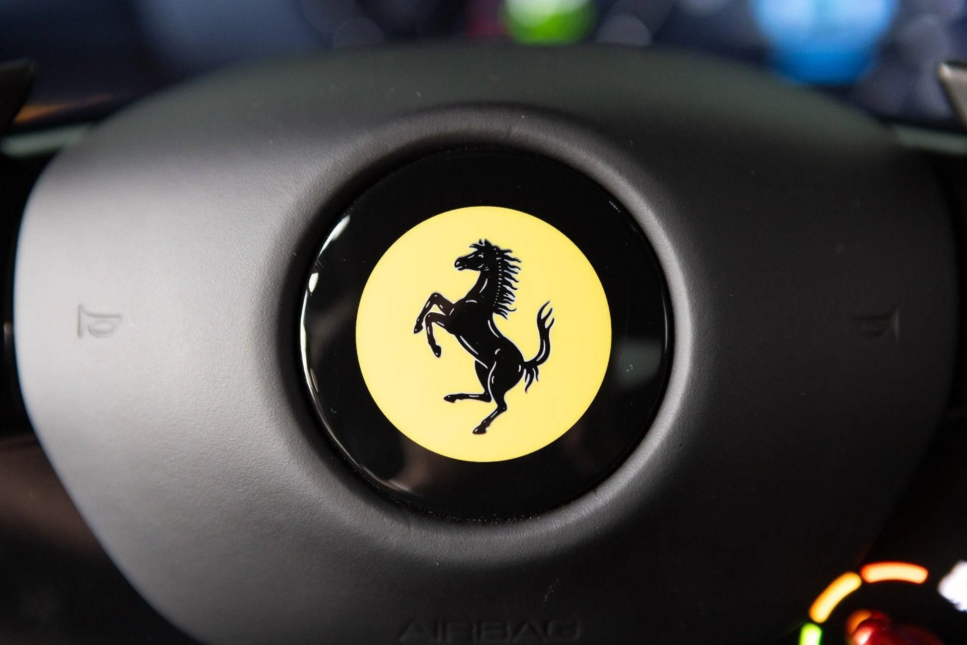 mph067_4222401774_Used_2025_Ferrari_296_GTB_1777349768_bda5e51363