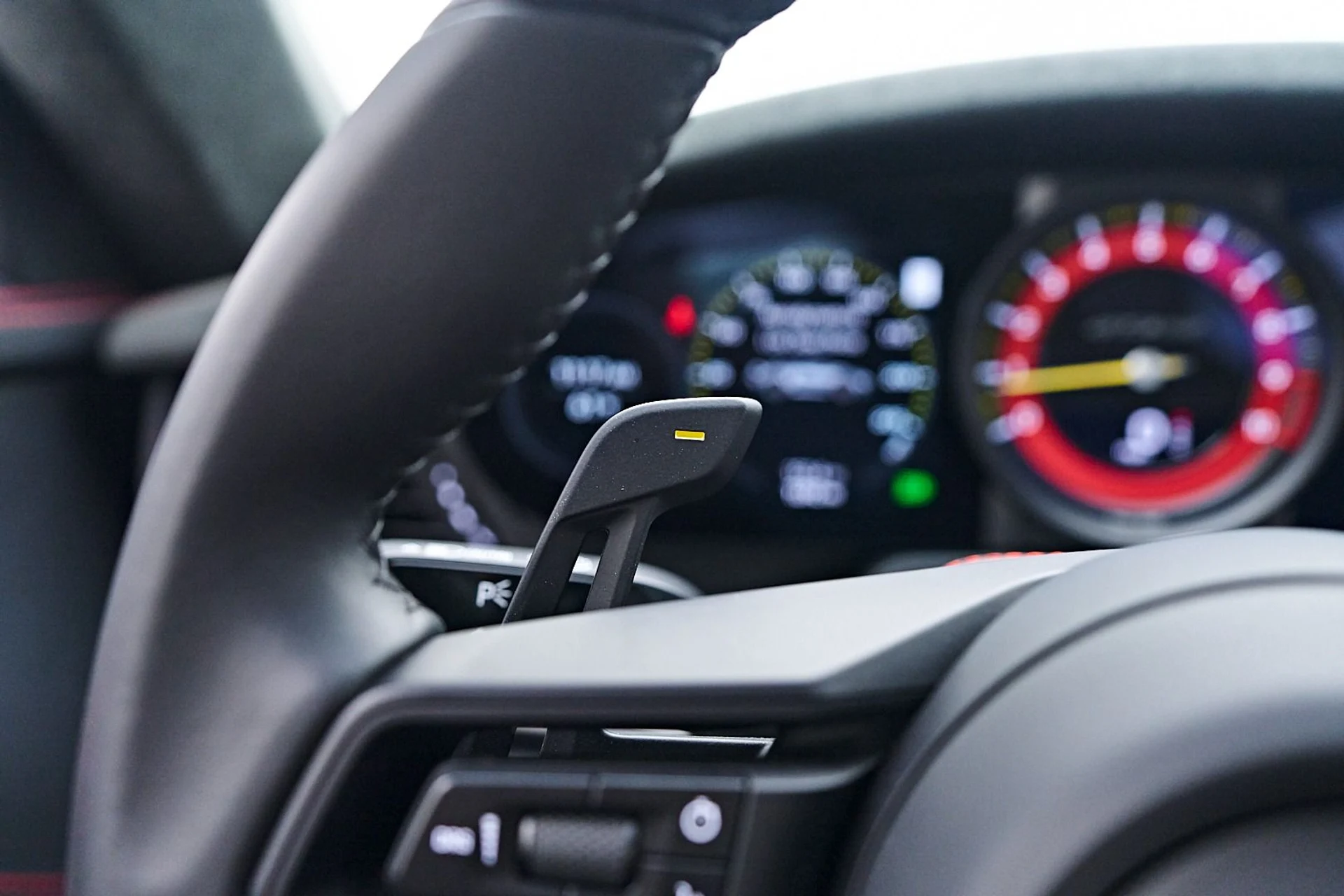 mph067_4237991799_Used_2024_Porsche_911_GT_3_RS_1740854858_8cfb9409a2