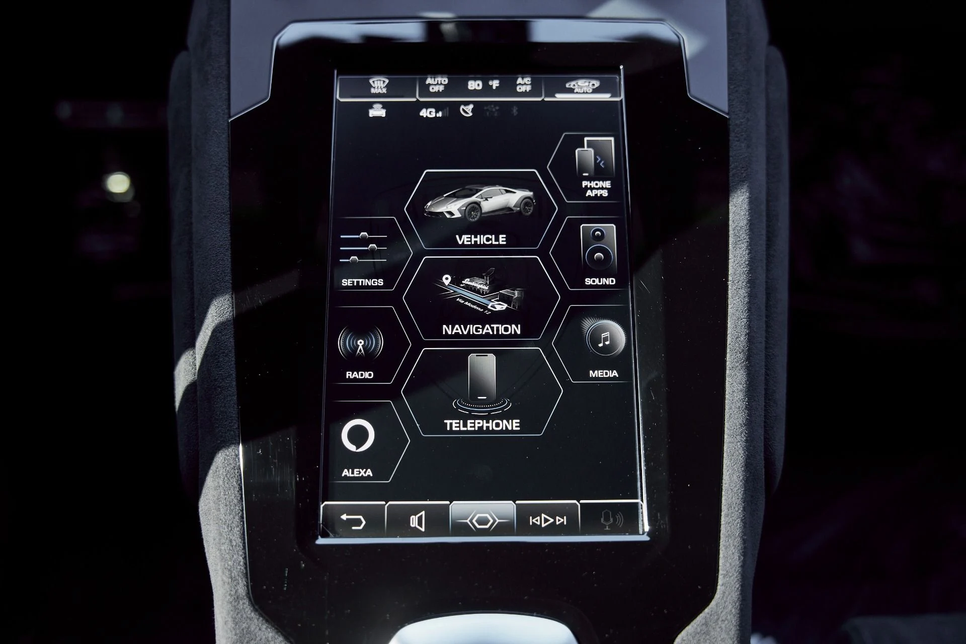 mph067_4263084734_Used_2024_Lamborghini_Huracan_Sterrato_Base_1767062506_14400301f1