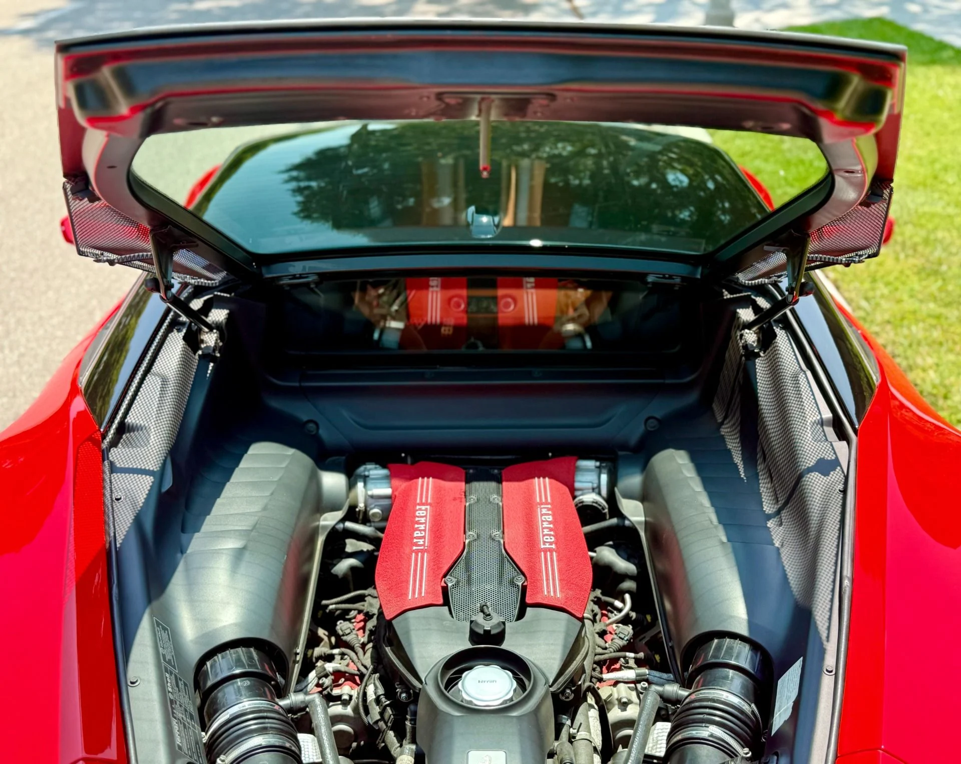 mph067_4282034605_Used_2016_Ferrari_488_GTB_1757699344_7eae75e19d