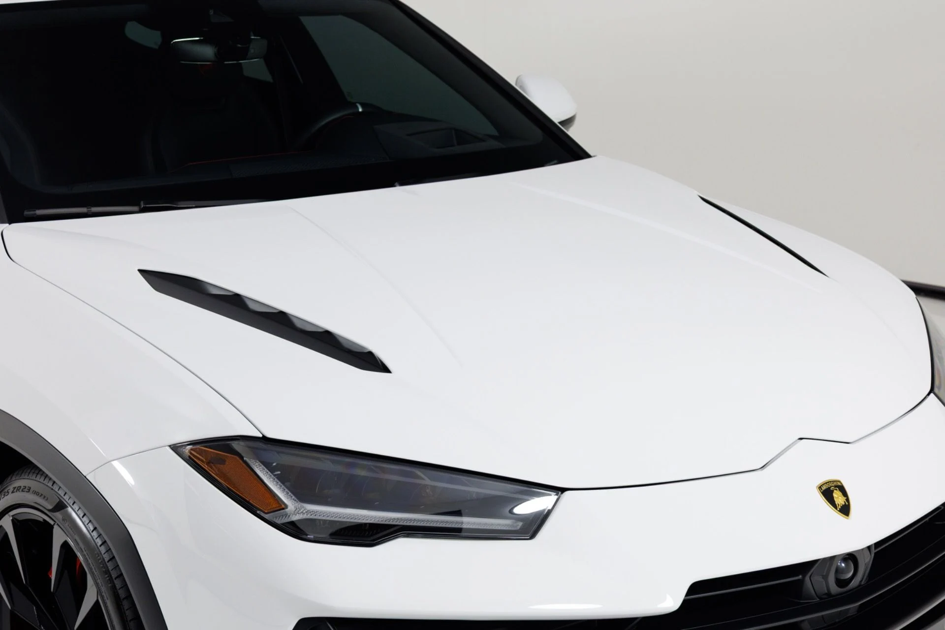 mph067_4285253946_Used_2024_Lamborghini_Urus_S_1788297644_ab11472bbc