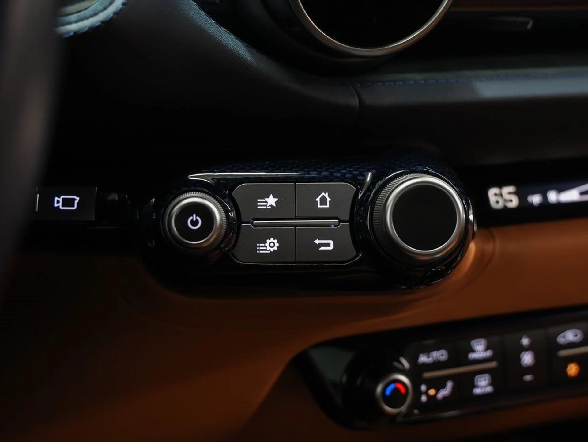 mph067_467664167_68_a3bf4b7ace