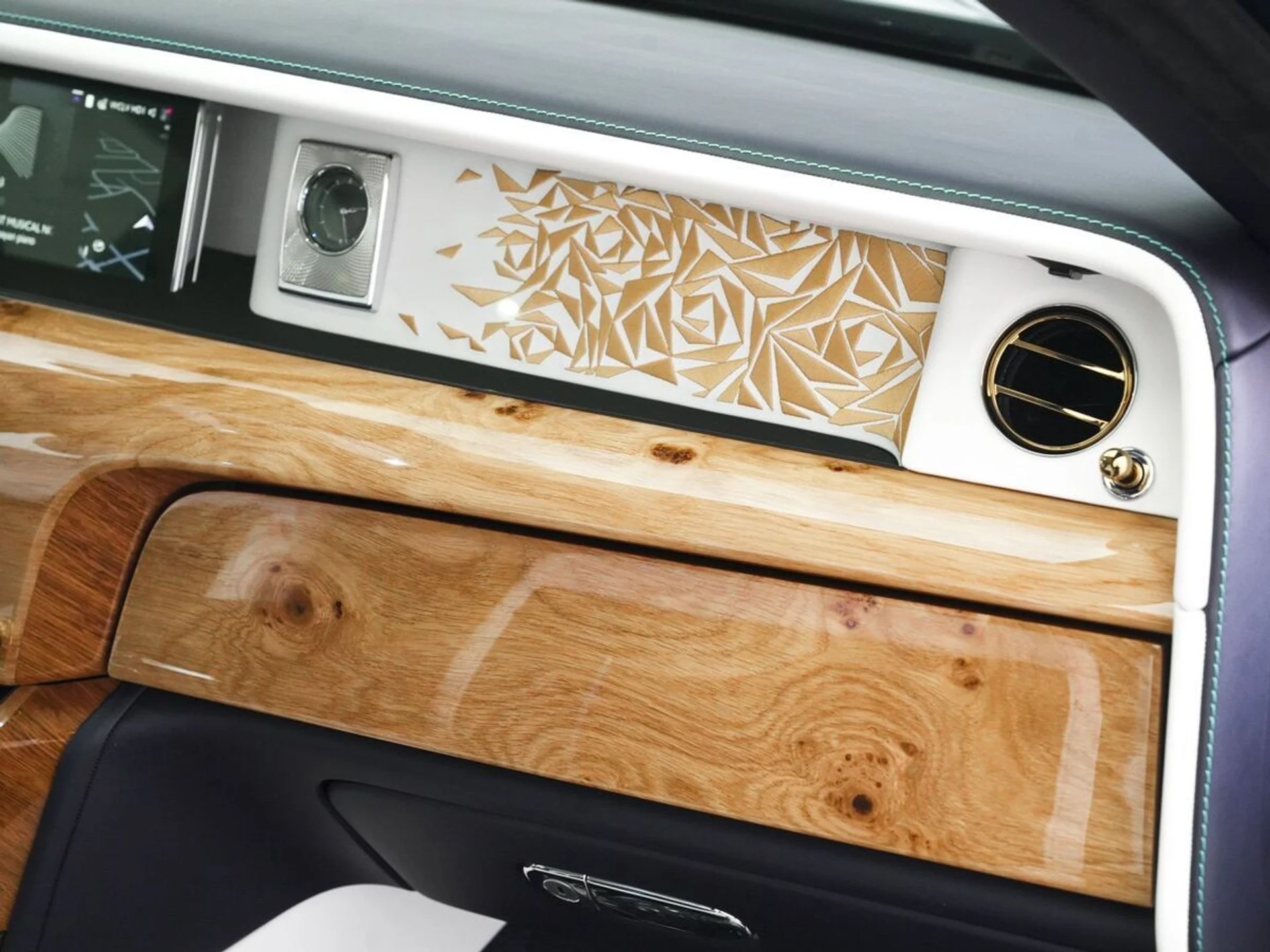 mph067_474437420_jxncfr6ff0la1cns73dn1wuusso2_4cf43714ef