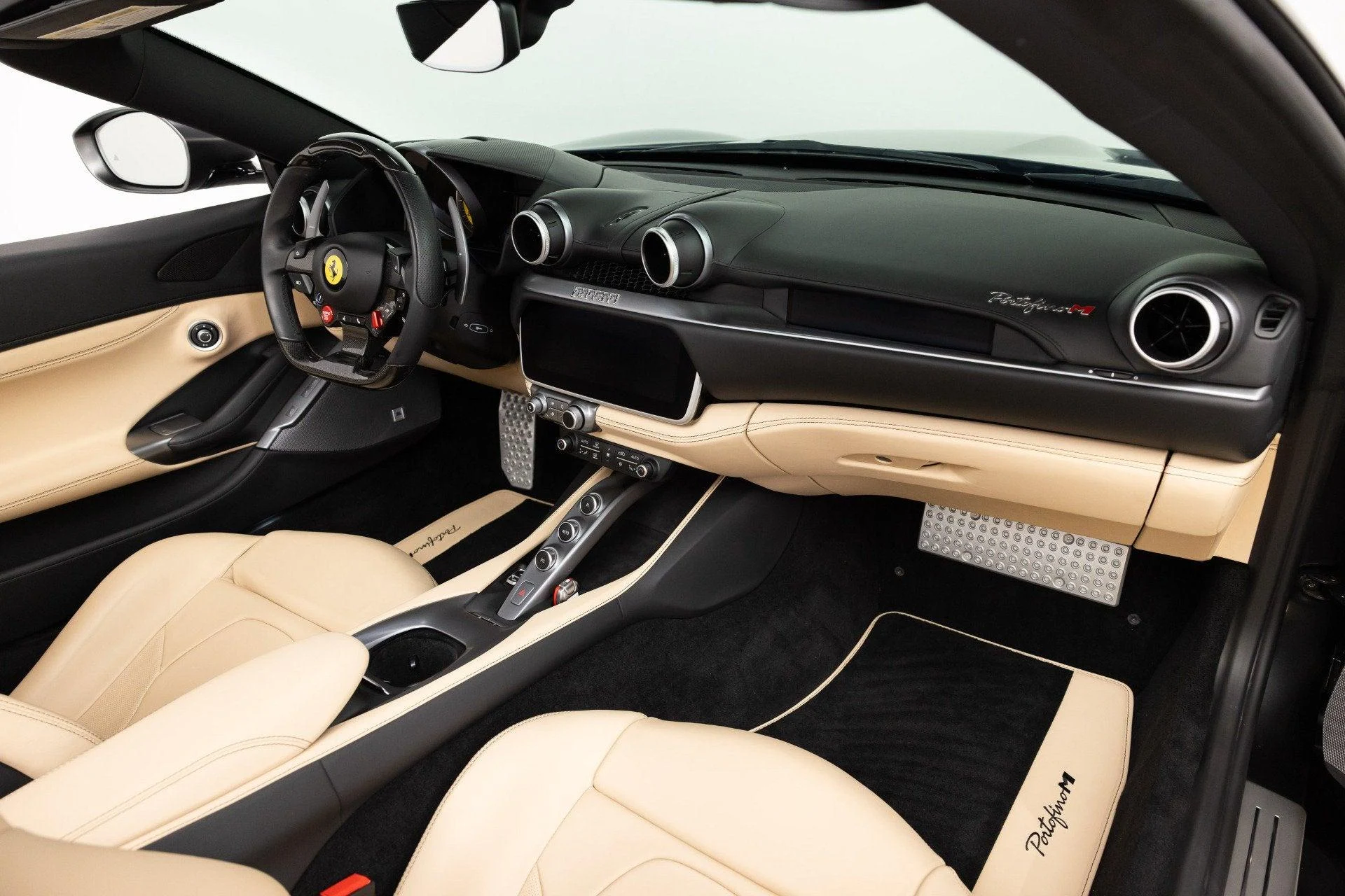 mph067_481264145_Used_2023_Ferrari_Portofino_M_1784803730_18aa0a91ca