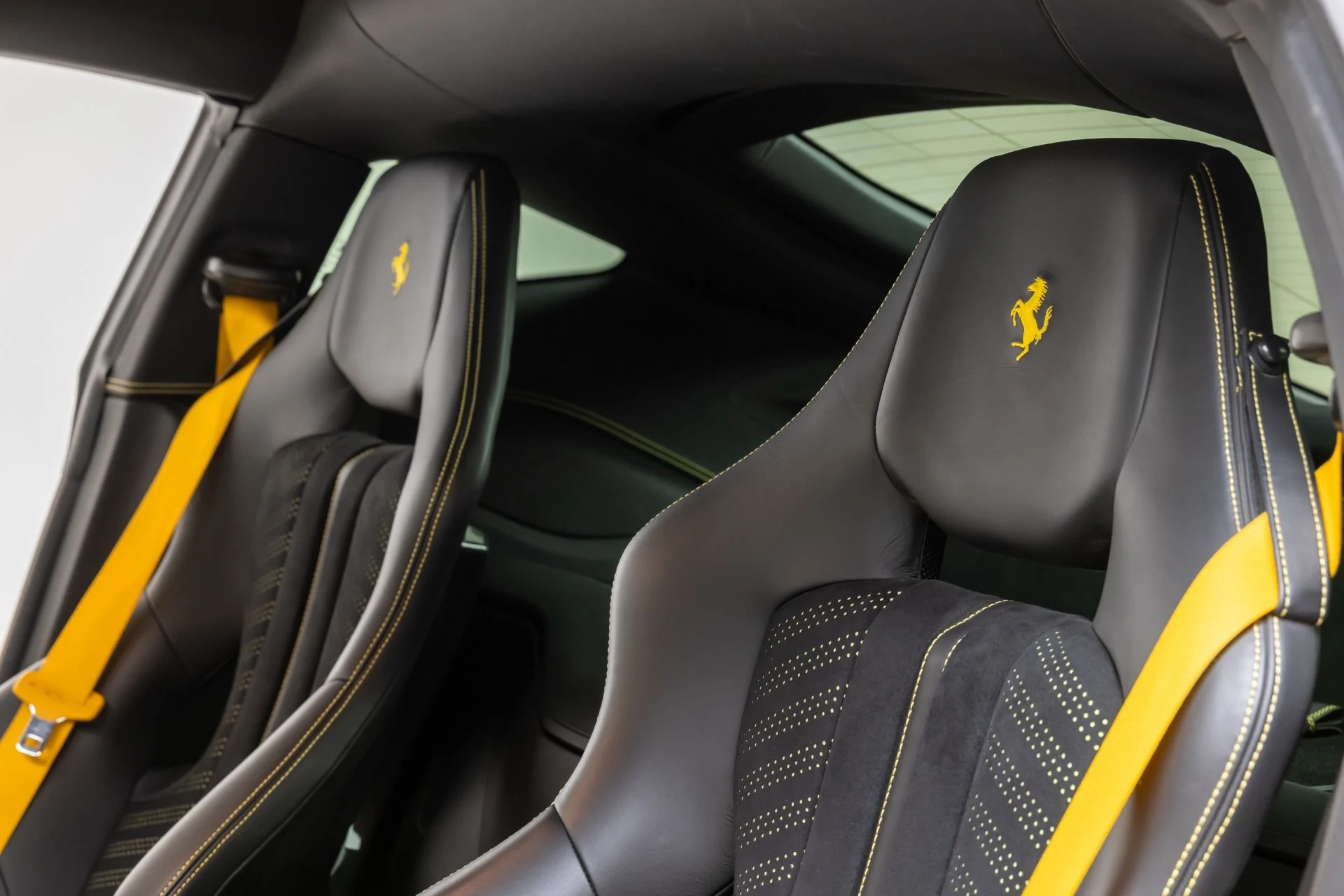 mph067_508184775_Used_2014_Ferrari_F12berlinetta_1766171664_ce101d127b