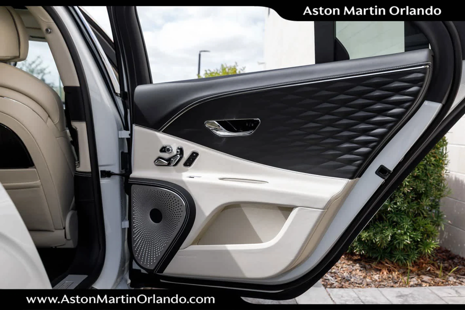 mph067_608794644_68_53298e59a7