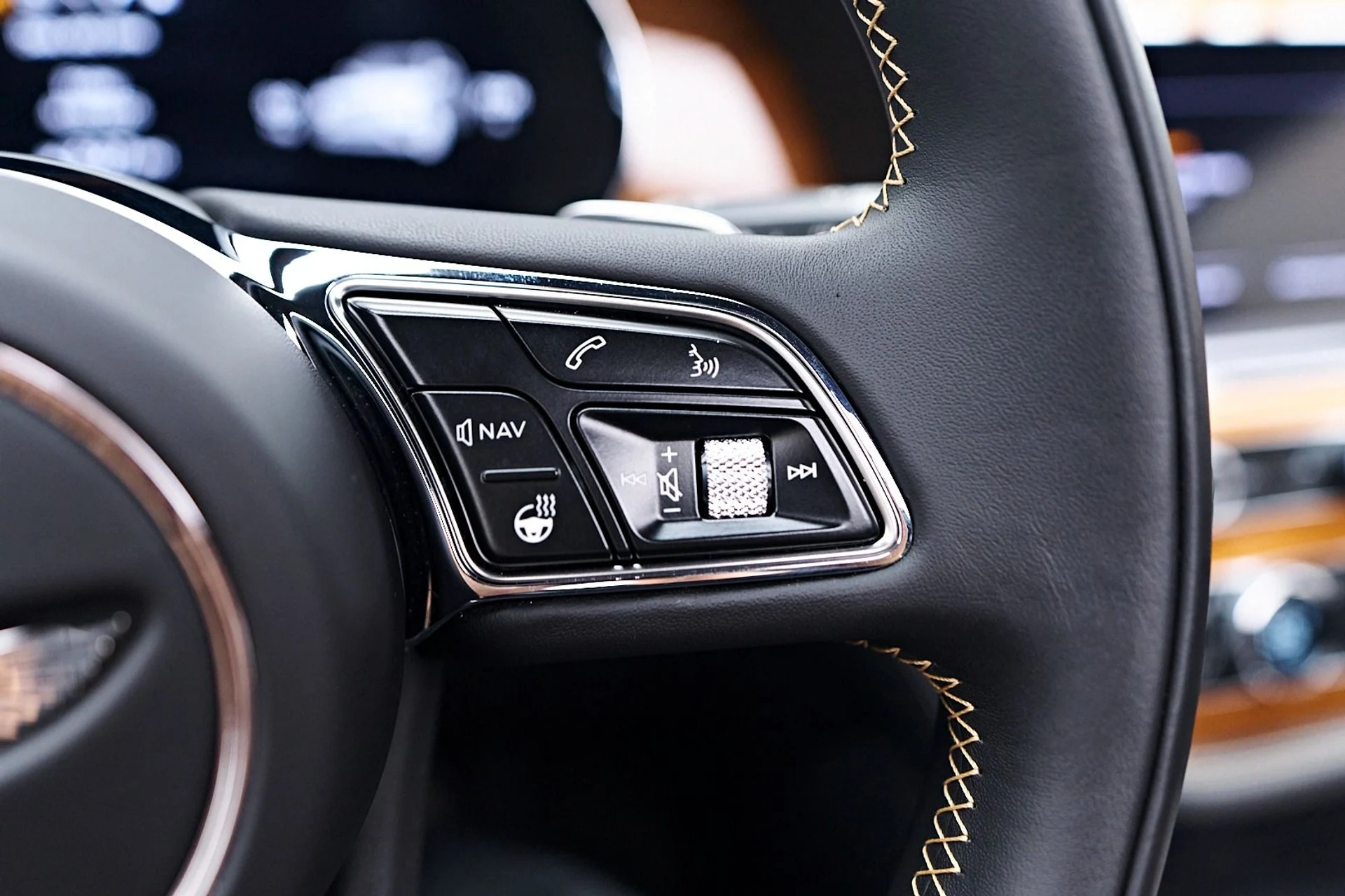 mph067_631930942_Used_2023_Bentley_Bentayga_EWB_Azure_1745273088_2792b5fa53