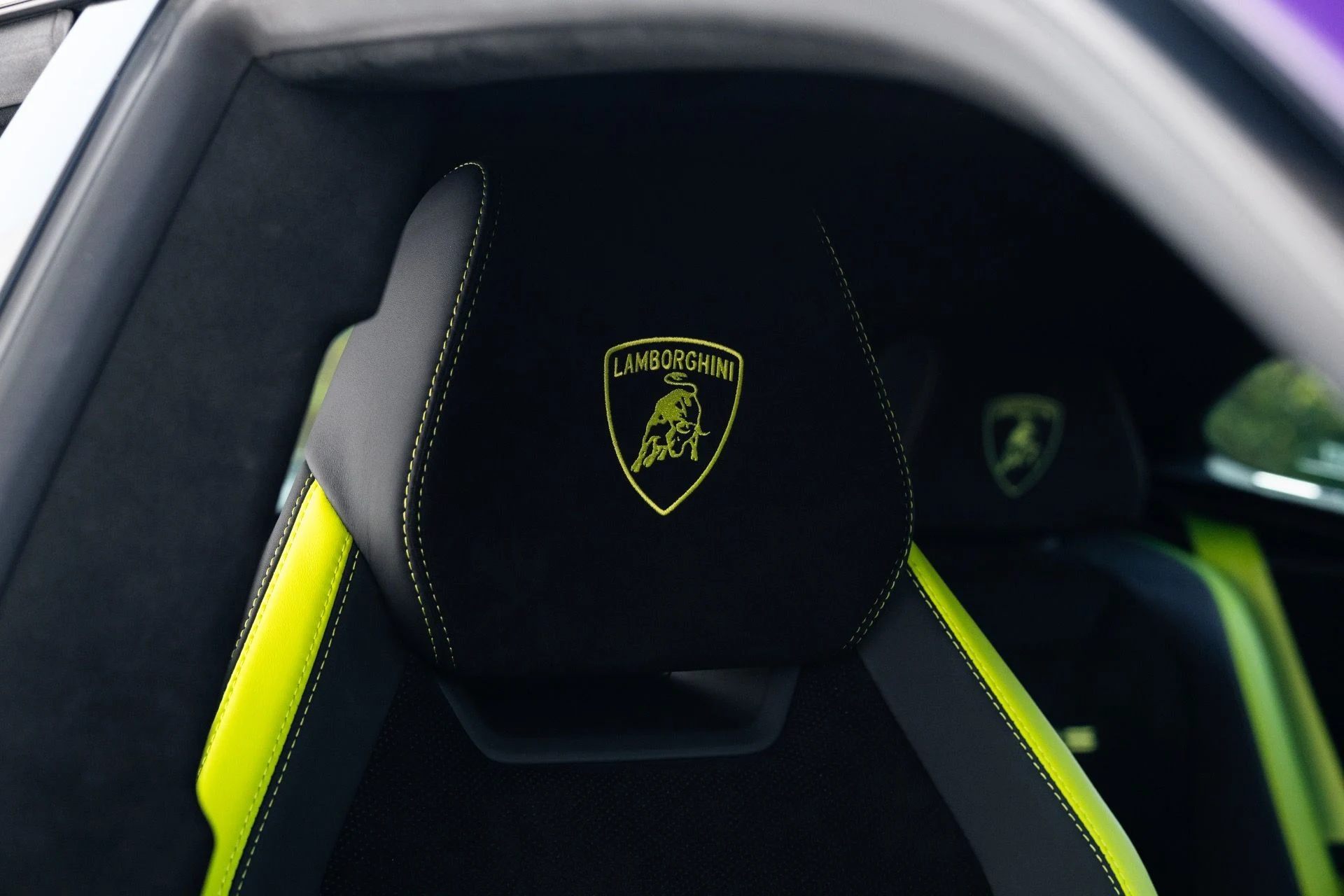 mph067_653128437_Used_2023_Lamborghini_Urus_Performante_1771690657_d05a822188