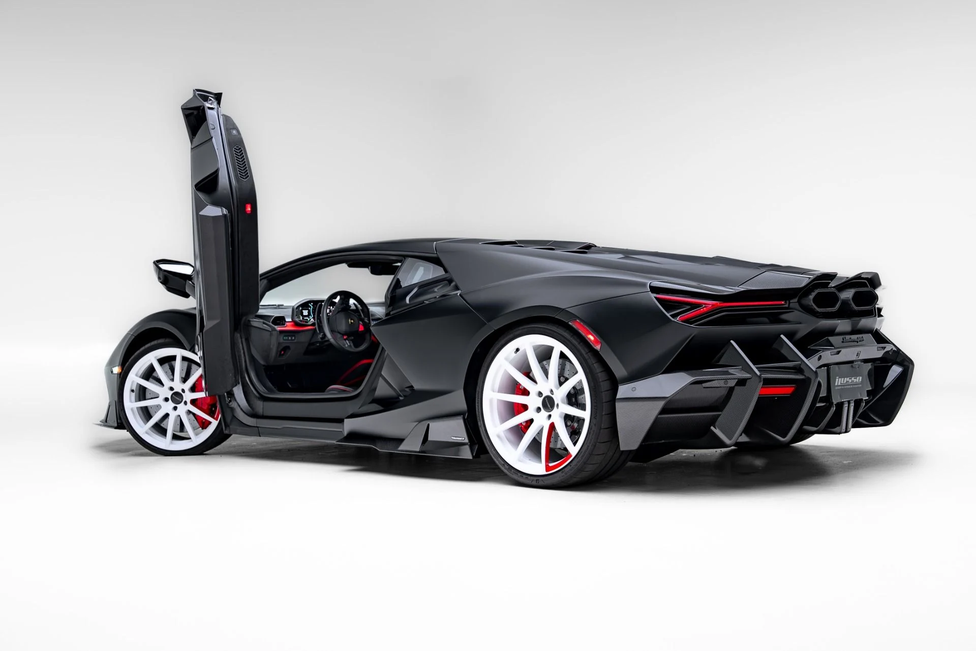 mph067_662177278_Used_2024_Lamborghini_Revuelto_Mansory_1777411517_50e3b058a1