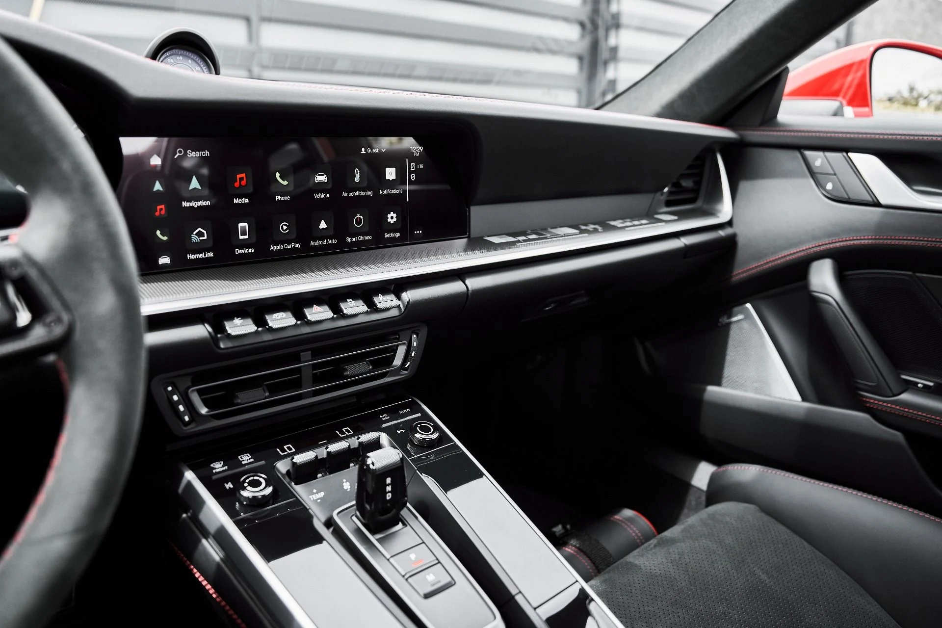 mph067_6953288_Used_2024_Porsche_911_Turbo_S_1776446072_a2c8847675