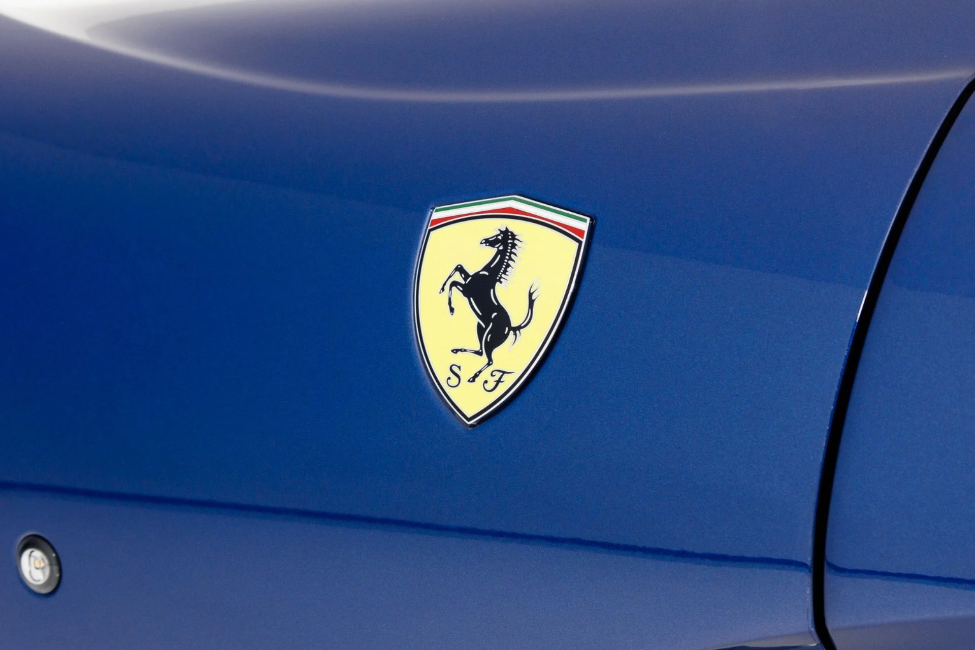mph067_705611097_Used_2021_Ferrari_812_GTS_1786404037_38dc520cf7