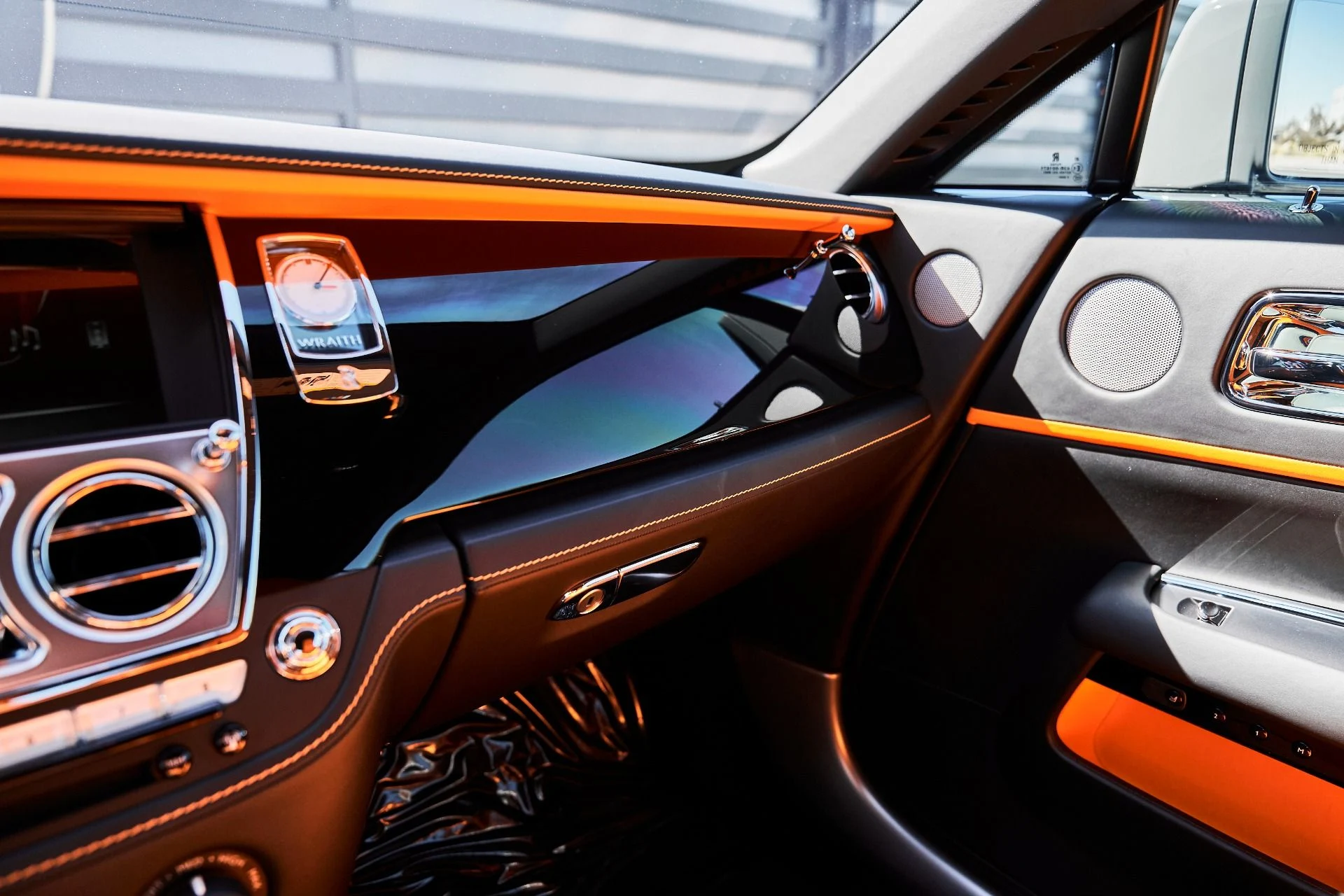 mph067_749013307_Used_2020_Rolls_Royce_Wraith_Base_1776302678_6936e50713