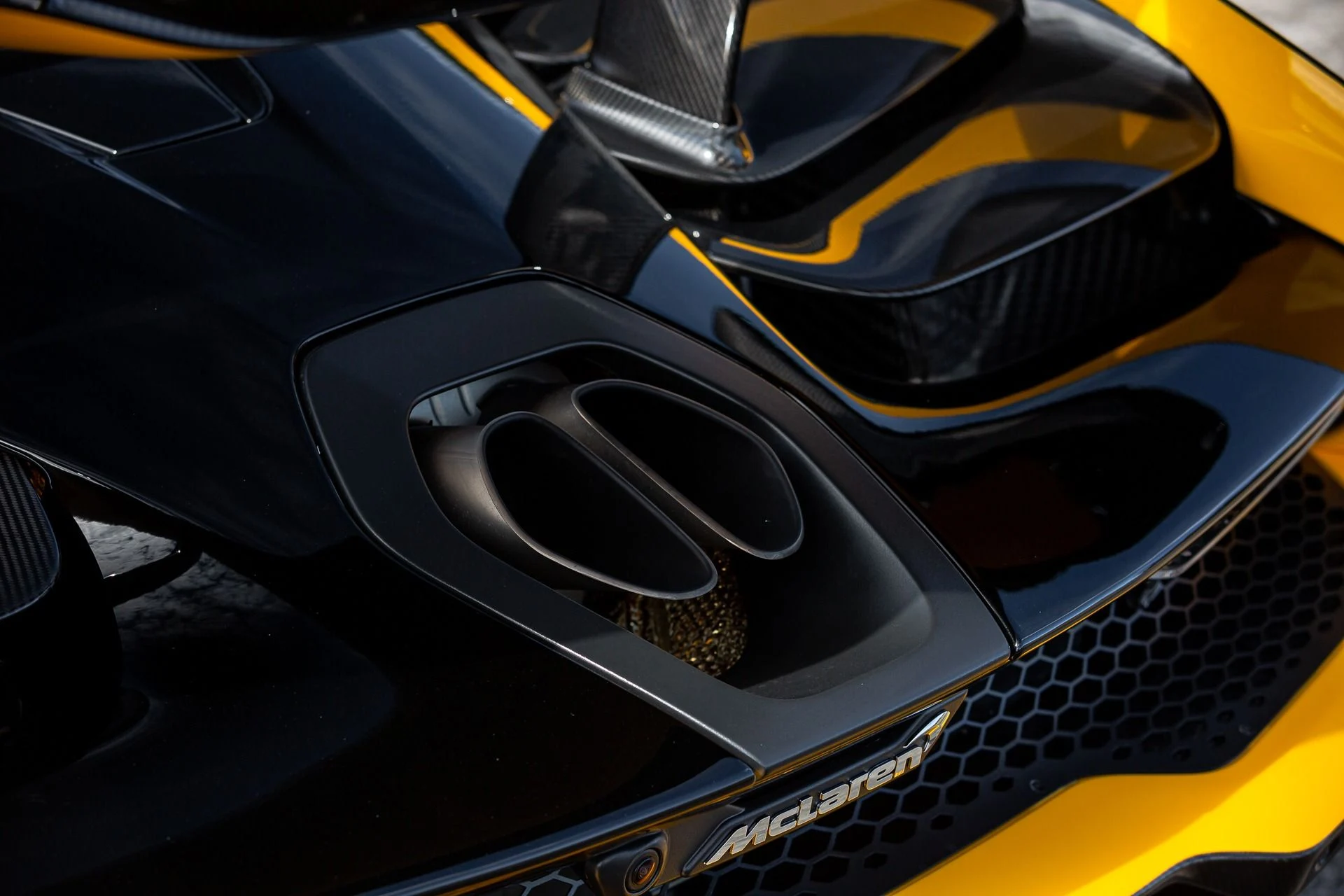 mph067_876320021_131_p68_l_1a1dd8850b