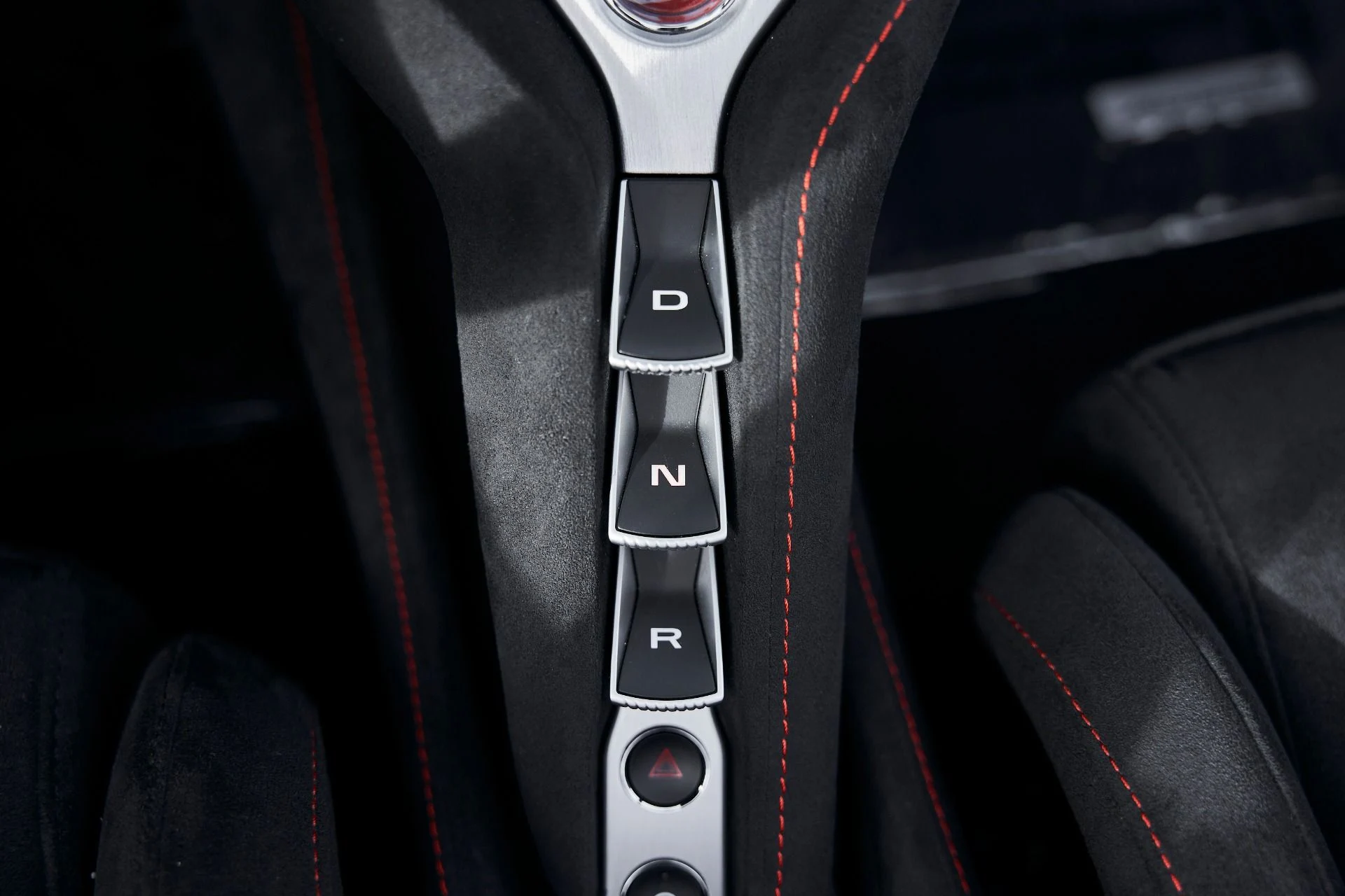 mph067_921233991_Used_2024_Mc_Laren_750_S_1769048384_8e9a1e2fa6