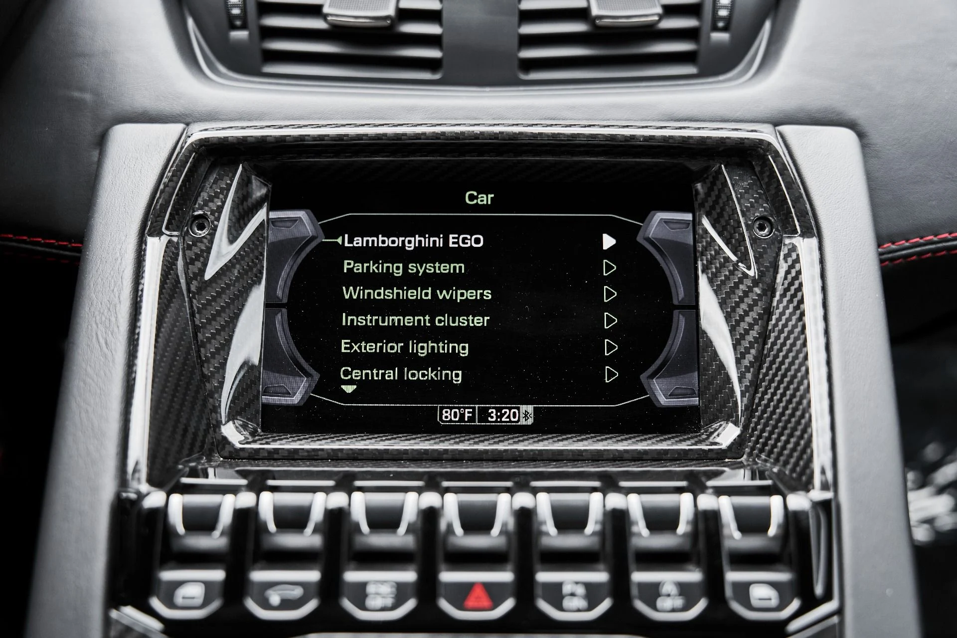 mph067_971945687_Used_2018_Lamborghini_Aventador_S_Base_1775006951_4c74348485