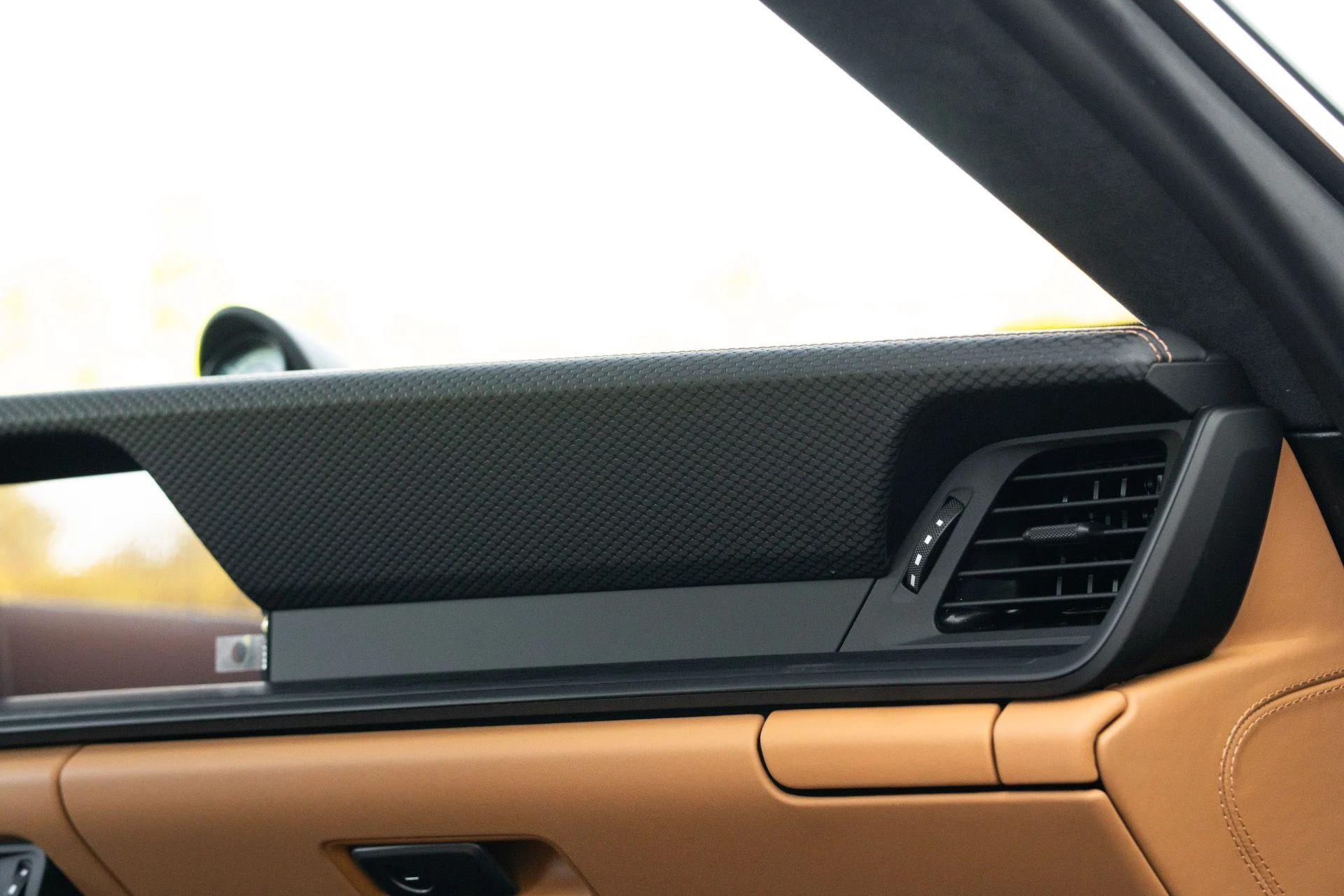 mph067_998215732_Used_2026_Porsche_911_GT_3_Touring_1770143984_92e8e4f8eb