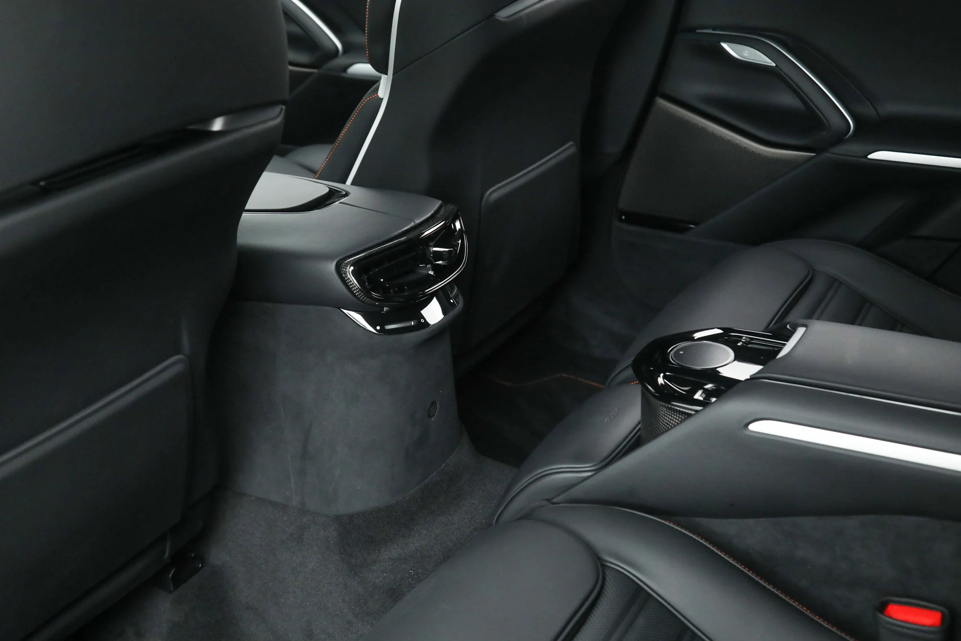 mph068_1010384119_1f797c5646e3de71590ef746956d15e4_f3aeaee4bc