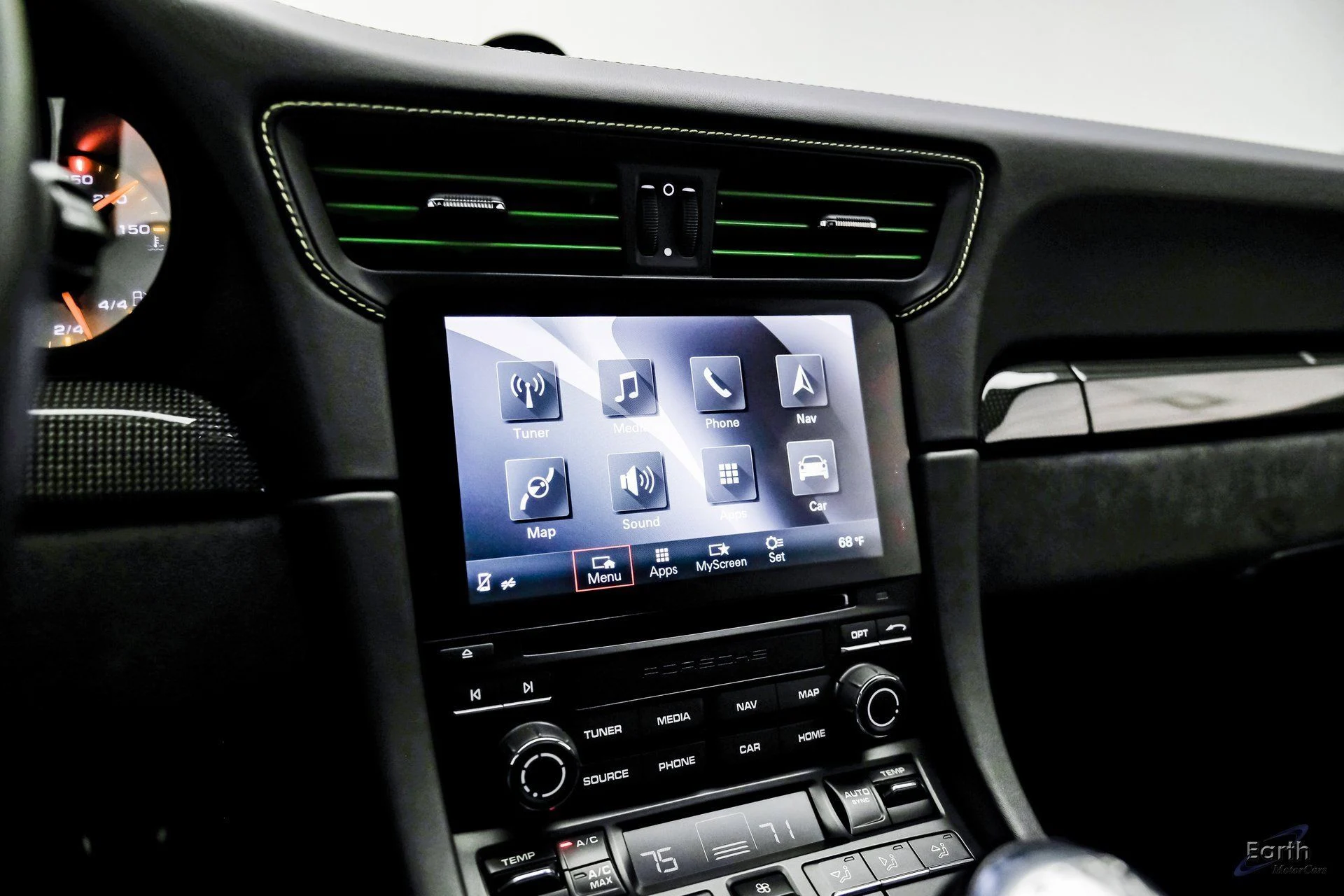 mph068_1015755887_92dc2f8a6ef01710639c93d8ef77c271x_de4367dcad