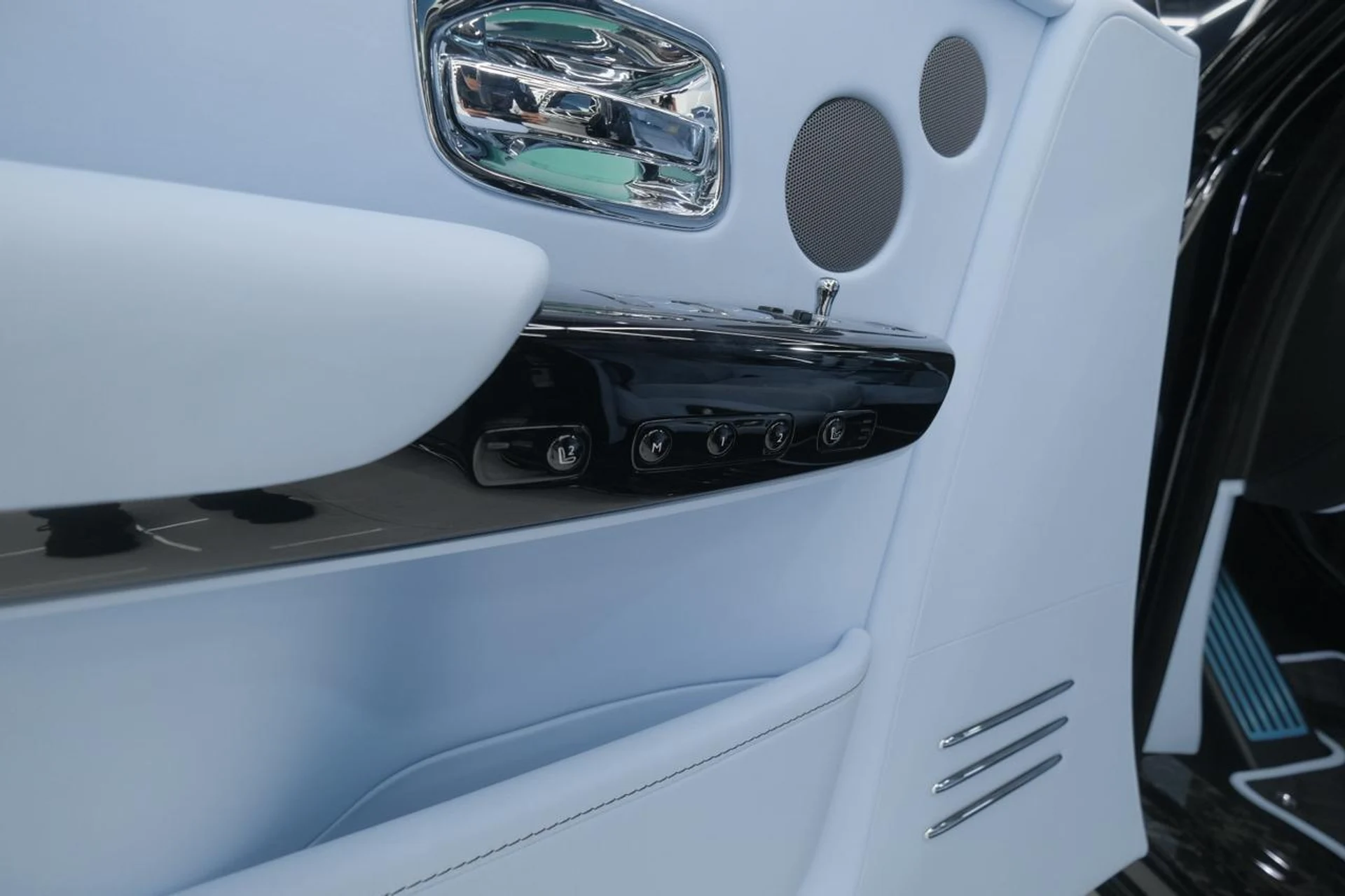 mph068_113296849_b0ecefa27ee453376e8abc0c9a488fe4_de29945819