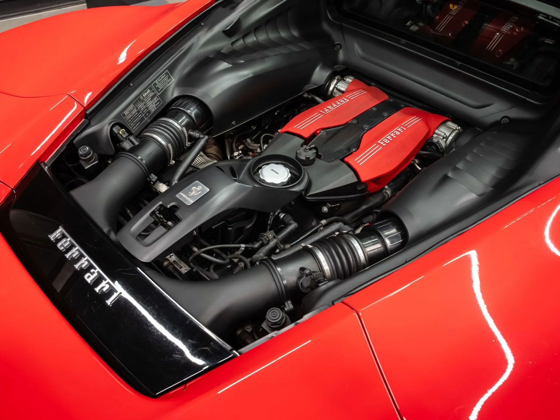 mph068_114299299_ferrari_488_gtb_2017_7b3e12bf39