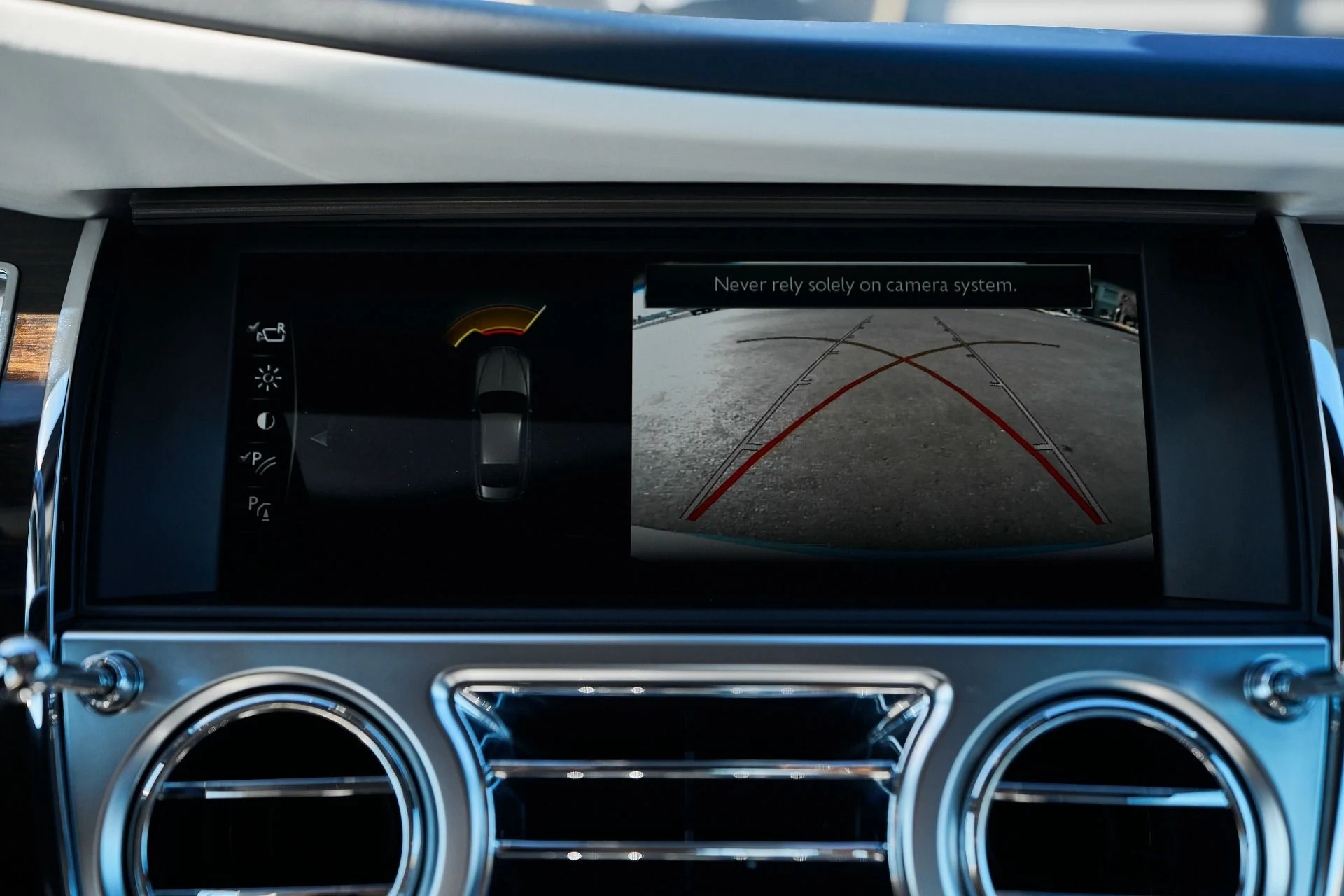 mph068_1160610341_Used_2020_Rolls_Royce_Wraith_Base_1762567834_13d90675a3