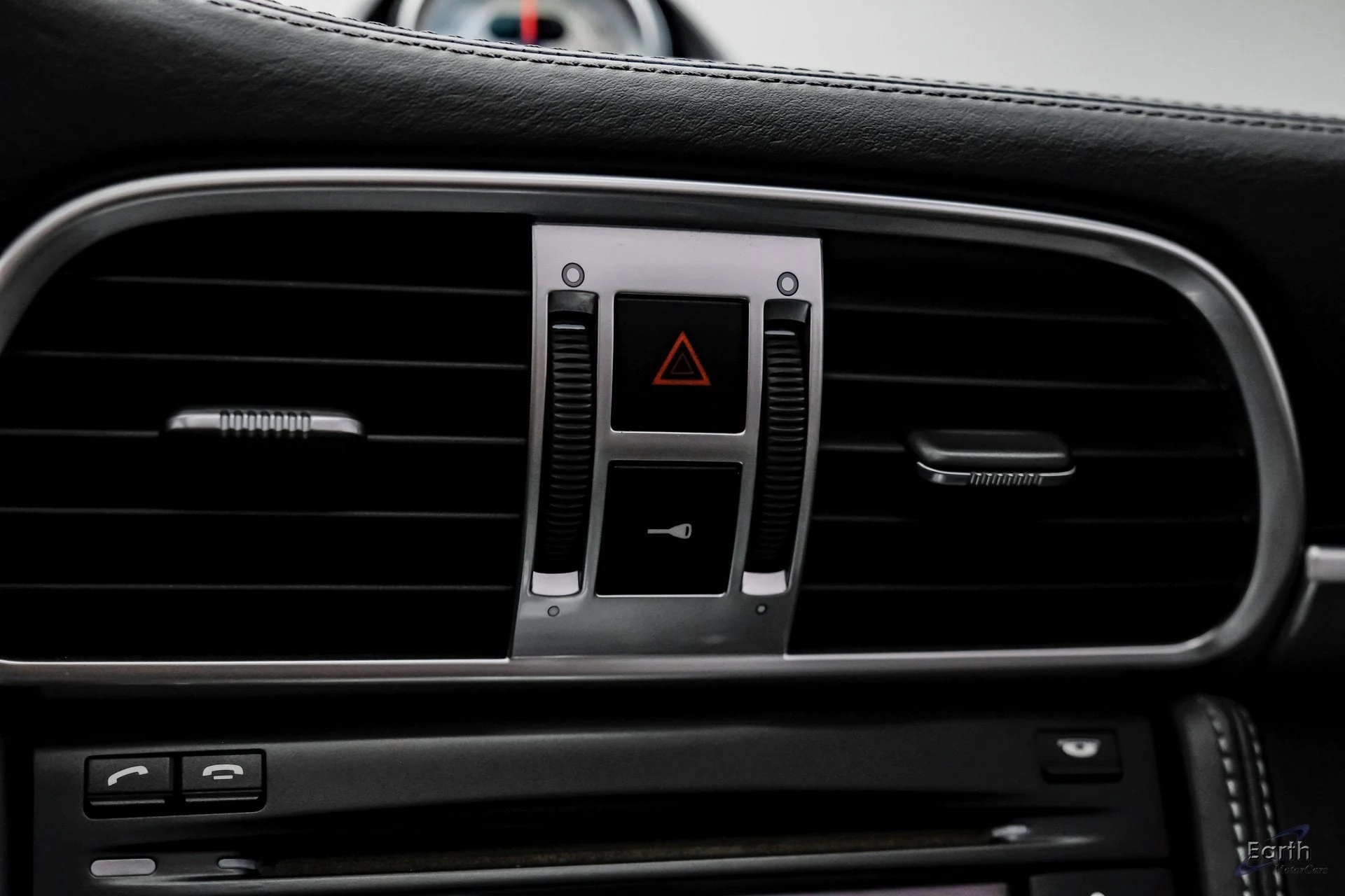 mph068_1216139685_056cdaeec9554d511f7e673e8ea4ae7ax_2b64b40bbf