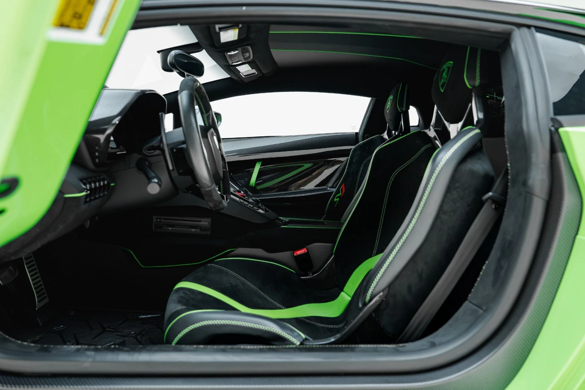 mph068_1271874249_Used_2019_Lamborghini_Aventador_LP_770_4_SVJ_1789598594_ef697e1a42