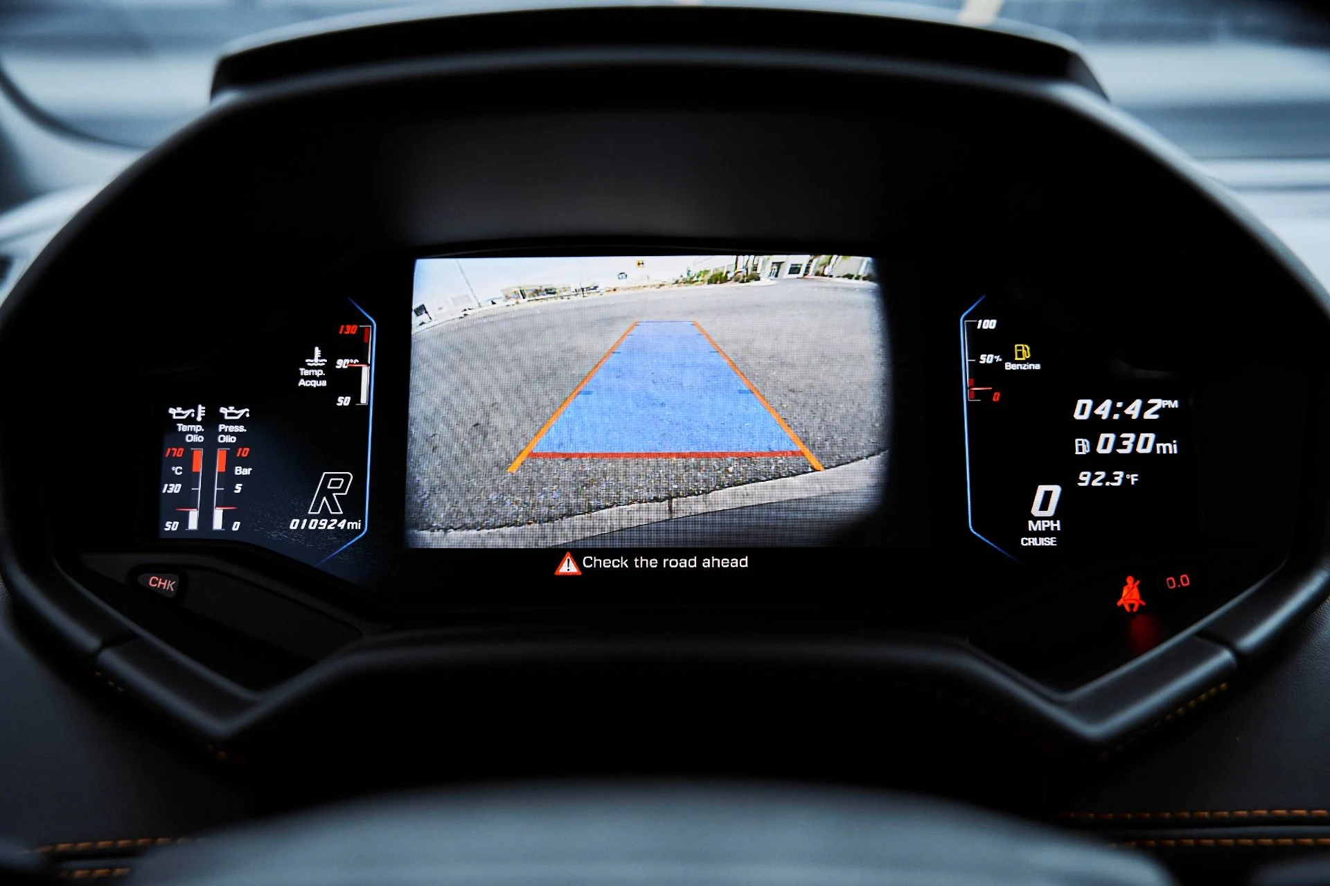 mph068_1290702252_Used_2023_Lamborghini_Huracan_EVO_Base_1775006750_fe7396e9ba