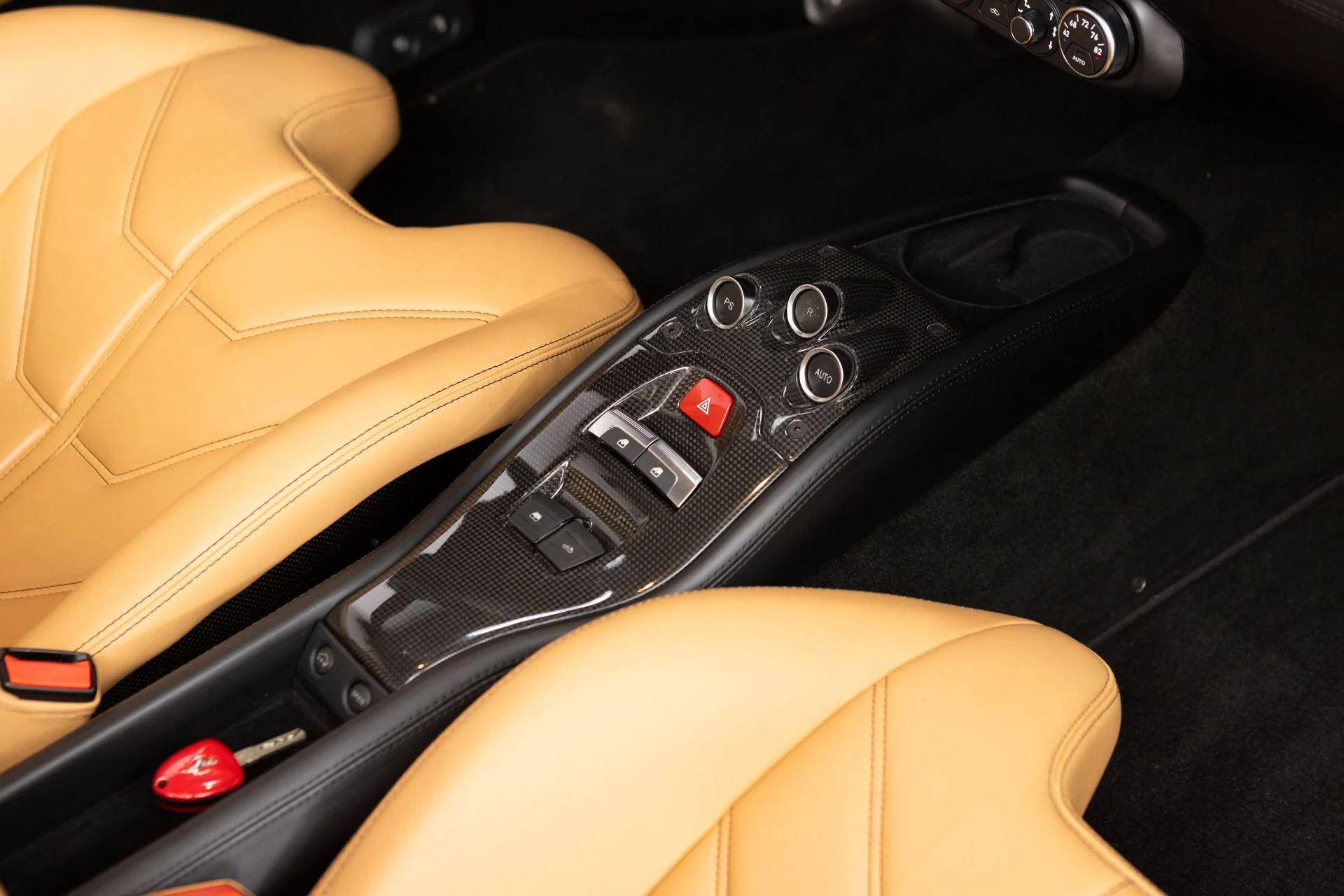 mph068_1323625347_Used_2014_Ferrari_458_Spider_1781623433_bf0f6a8826