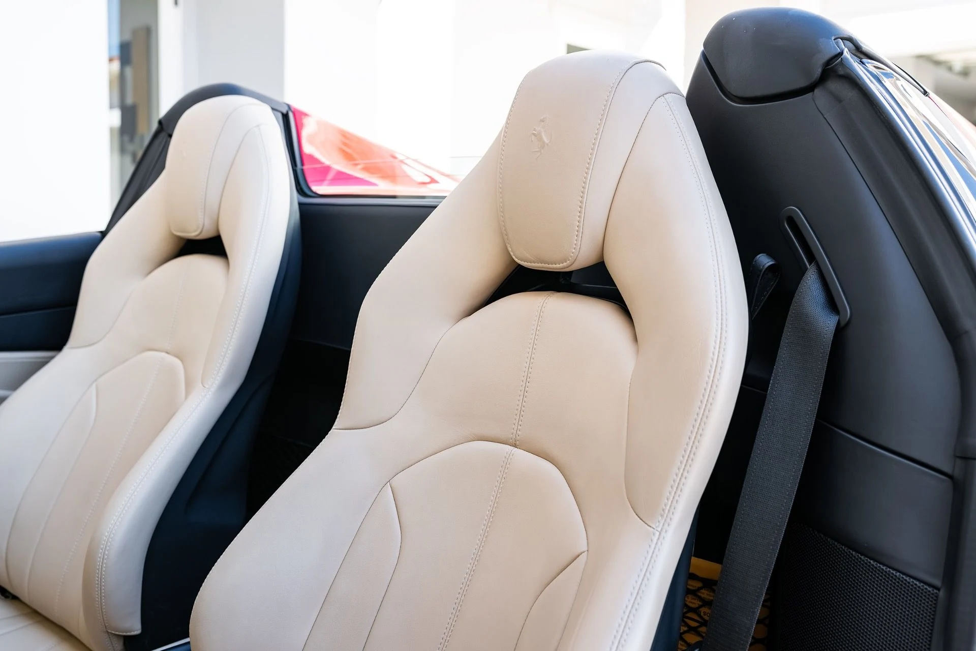 mph068_1324793812_Used_2022_Ferrari_F8_Spider_1791573853_601b9841cc