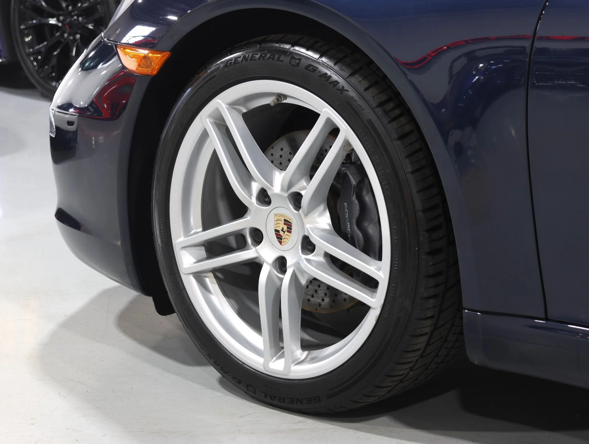 mph068_1327324768_Used_2014_Porsche_911_Carrera_Only_6_K_Miles_Just_Serviced_110_K_MSRP_Gorgeous_Spec_1778189104_025ea3538d