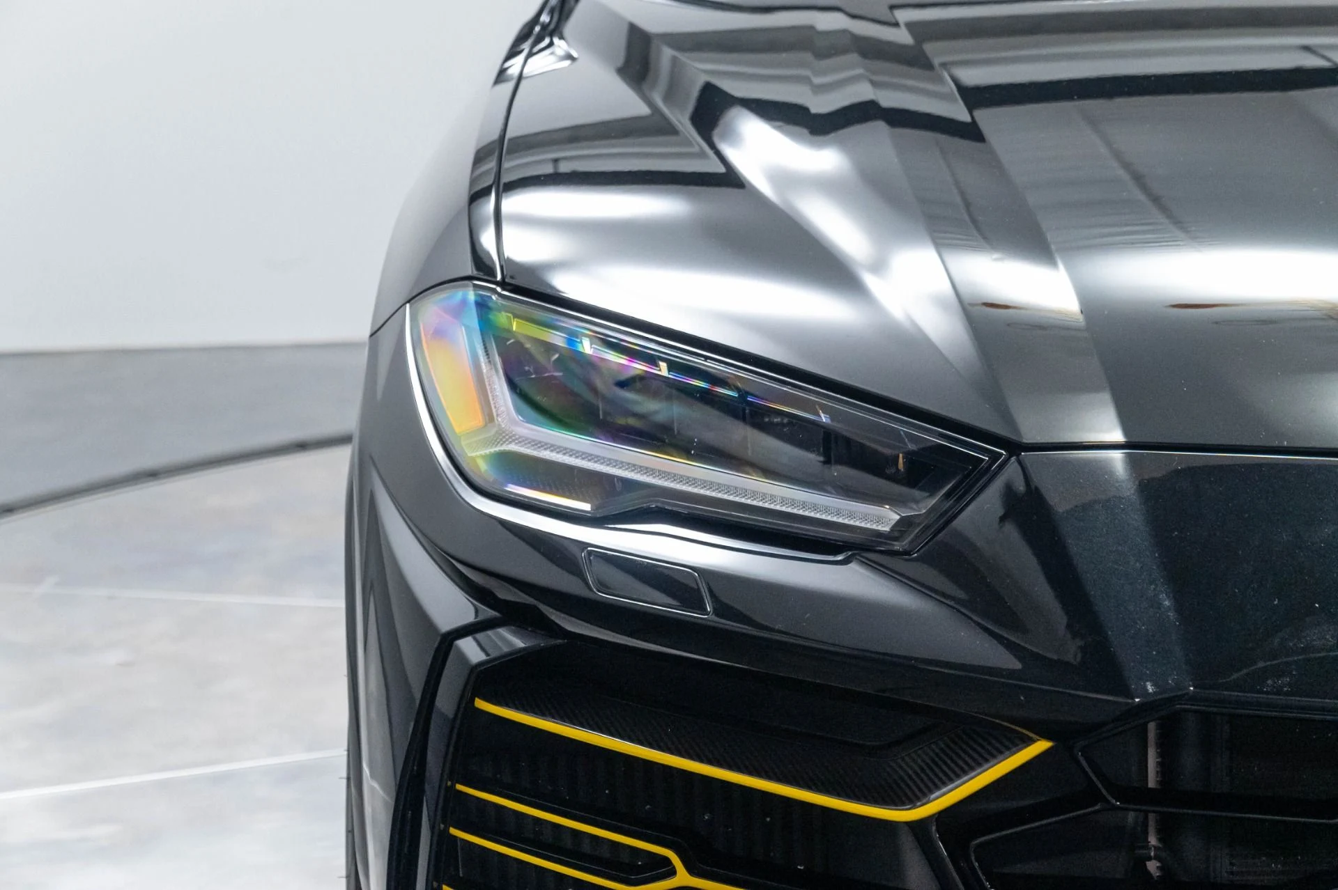 mph068_1344800266_Used_2019_Lamborghini_Urus_1786985122_62e7245fa6
