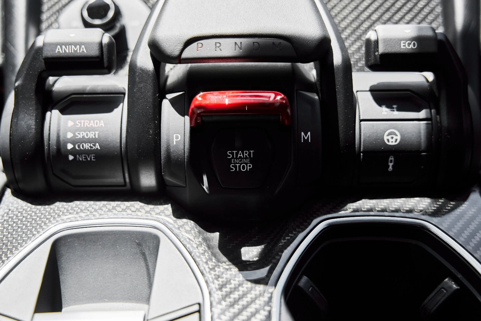 mph068_1353969875_Used_2023_Lamborghini_Urus_S_1781228852_bd547913ff