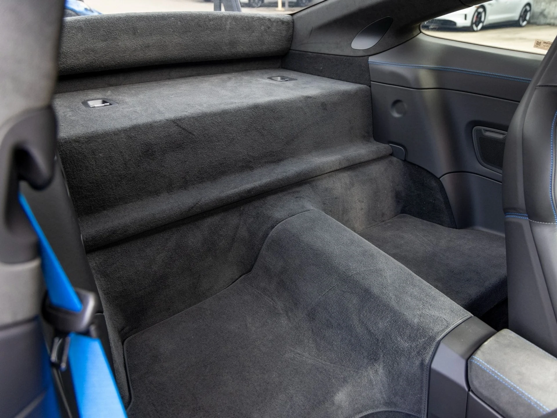 mph068_142825260_69_c7db921da4