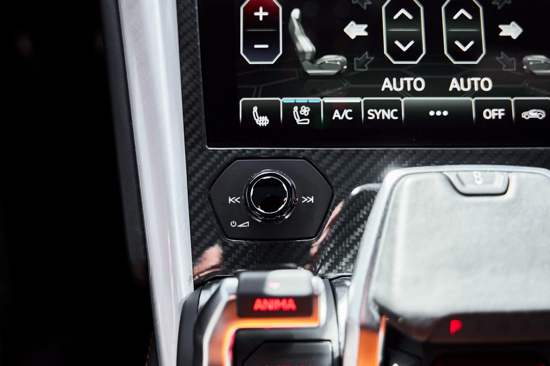 mph068_1444942994_Used_2022_Lamborghini_Urus_1778204500_e17b693614